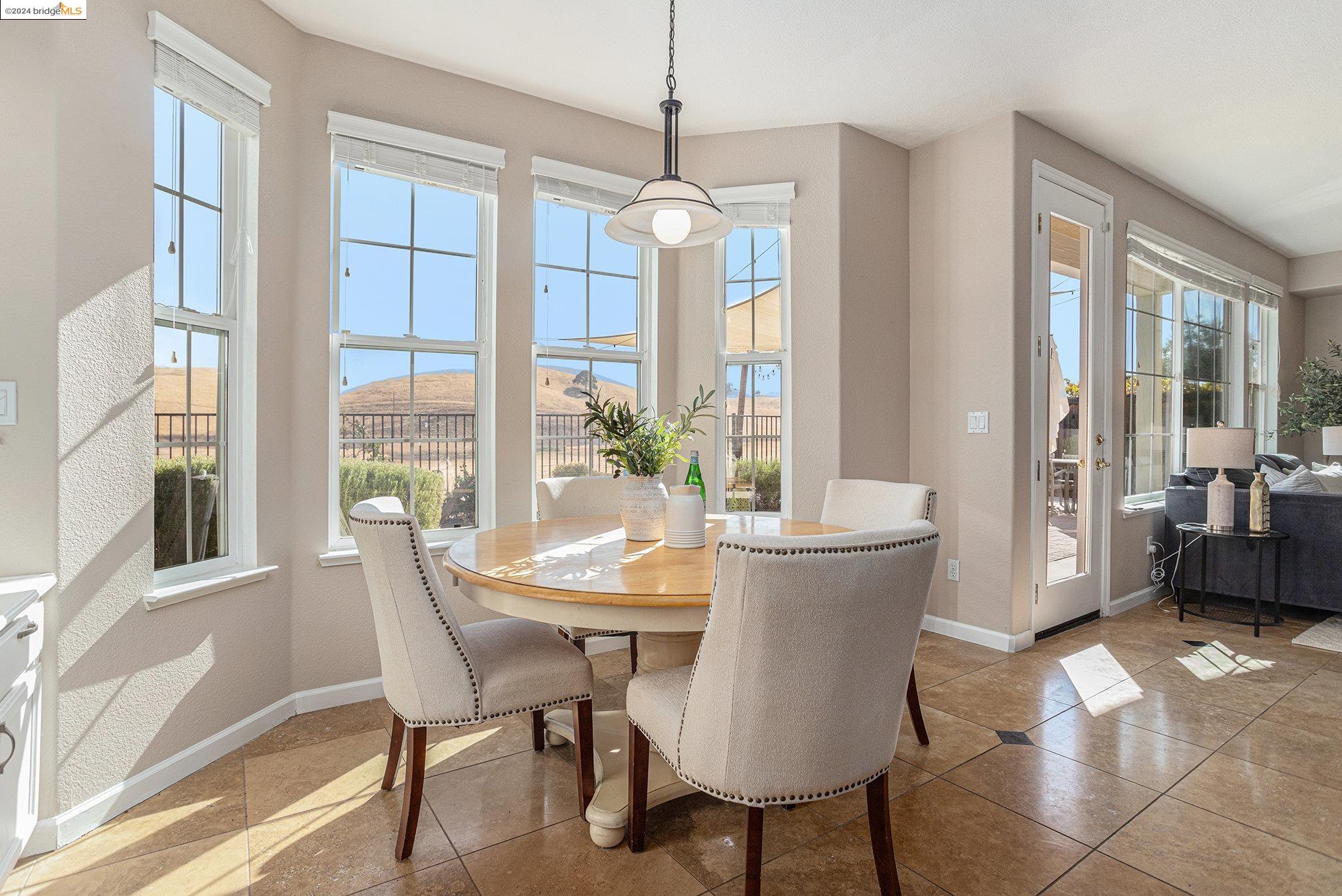 2214 Spyglass Dr