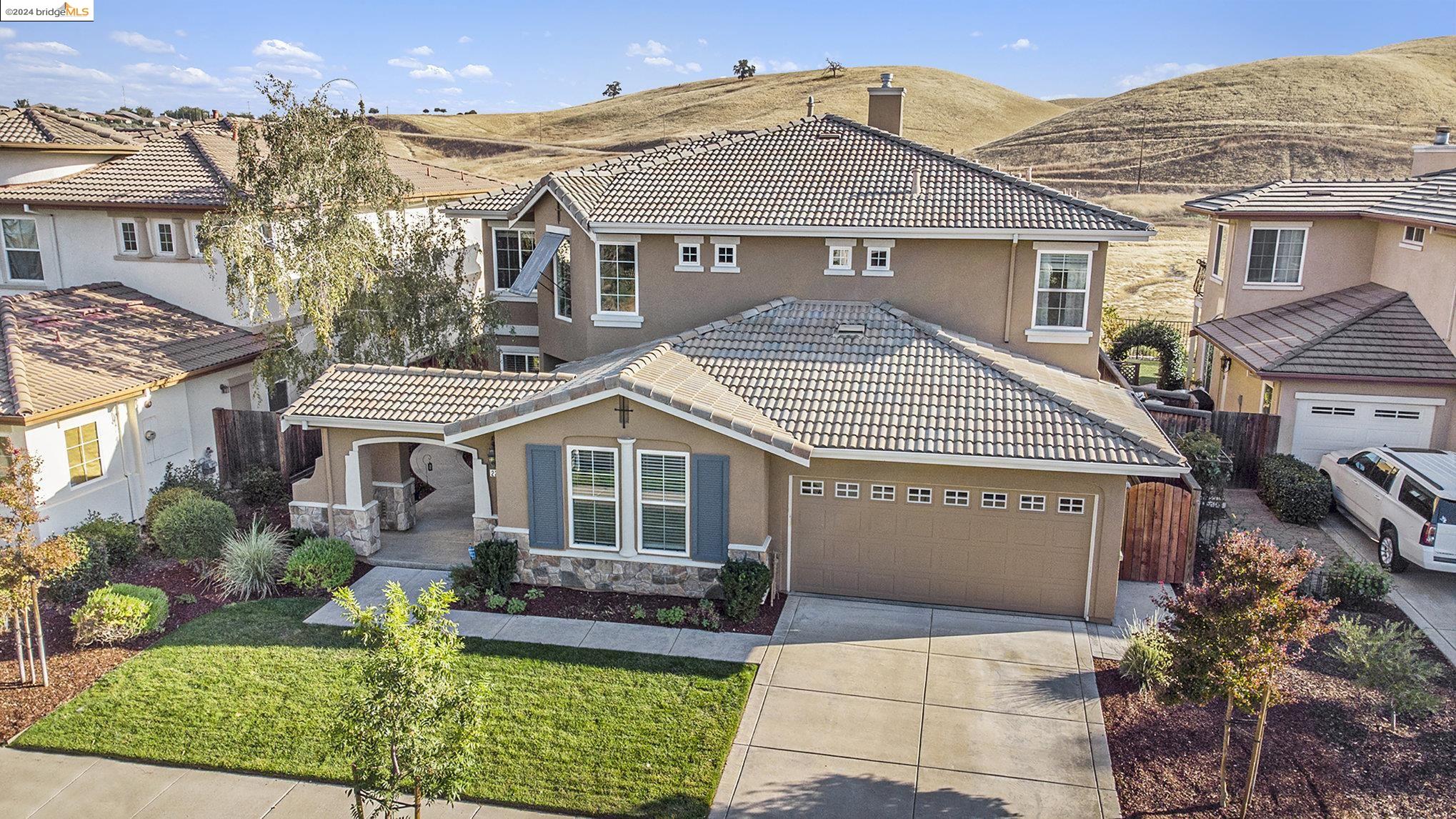 2214 Spyglass Dr