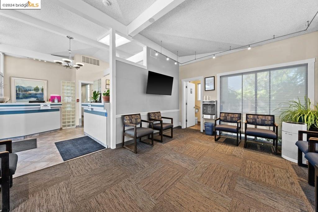 20265 Lake Chabot