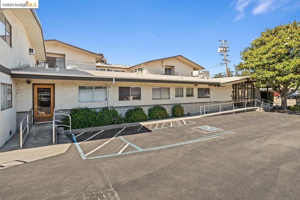 20265 Lake Chabot