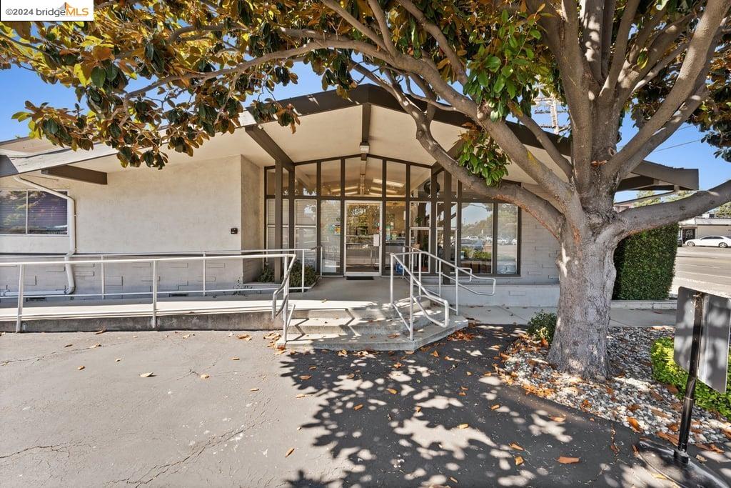 20265 Lake Chabot