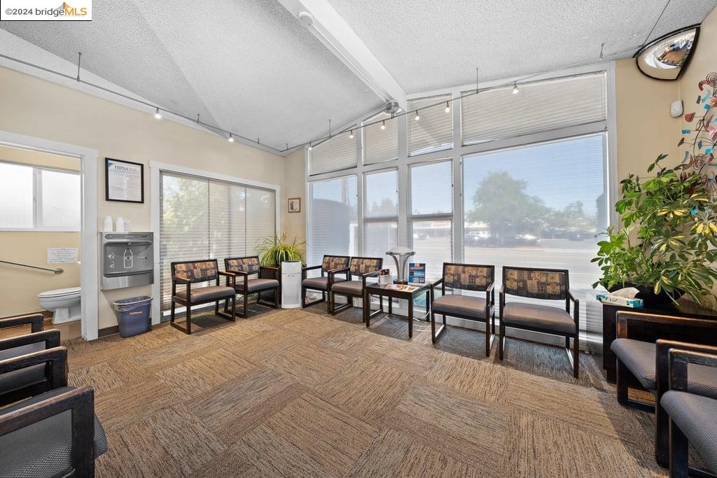 20265 Lake Chabot