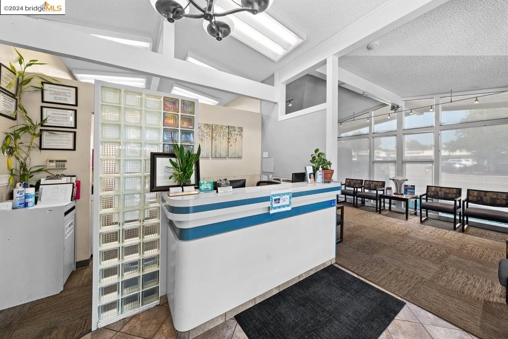 20265 Lake Chabot