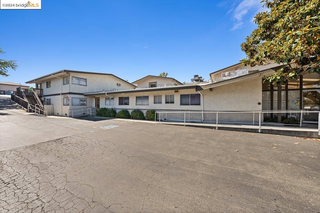 20265 Lake Chabot