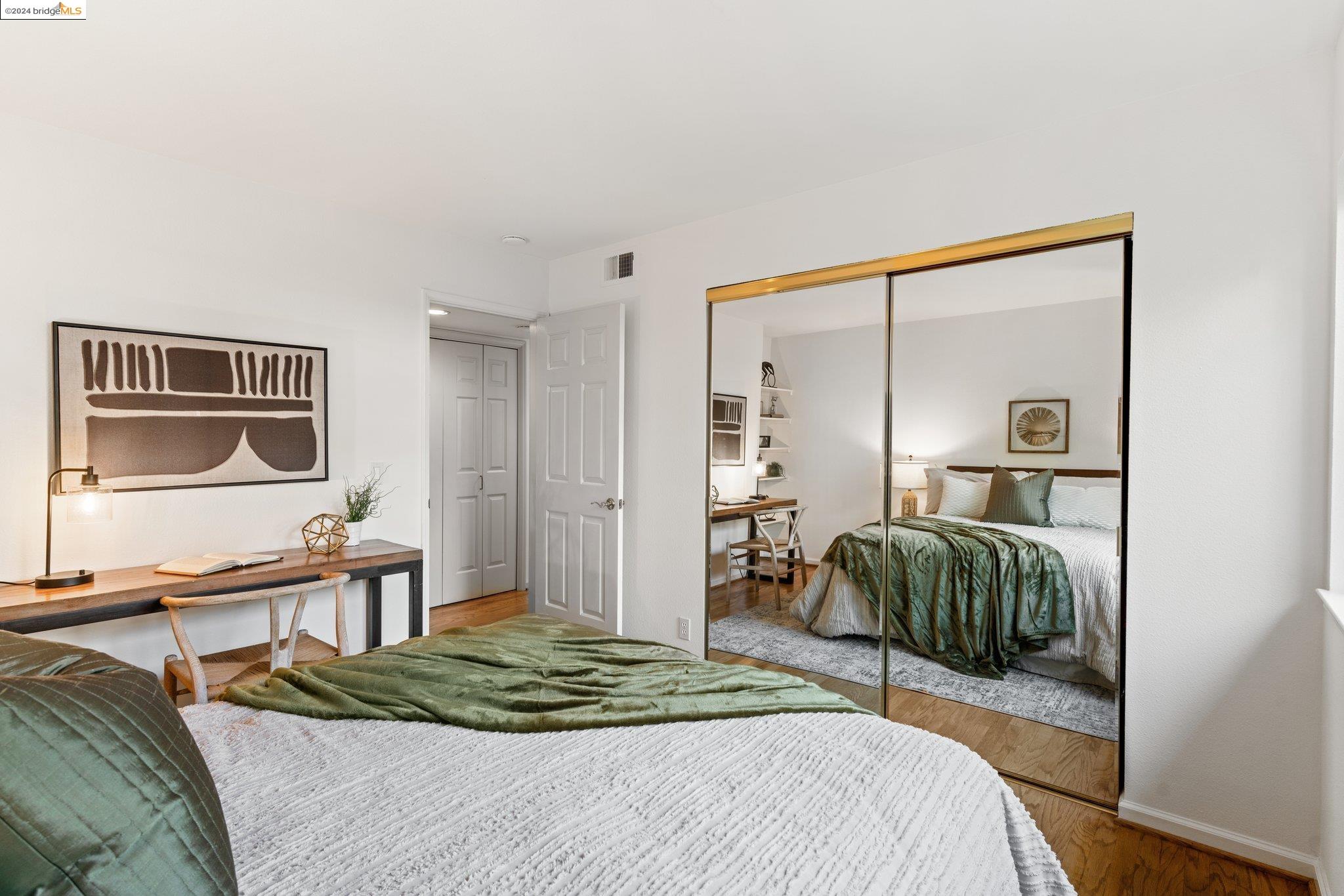 7 Windward Hl