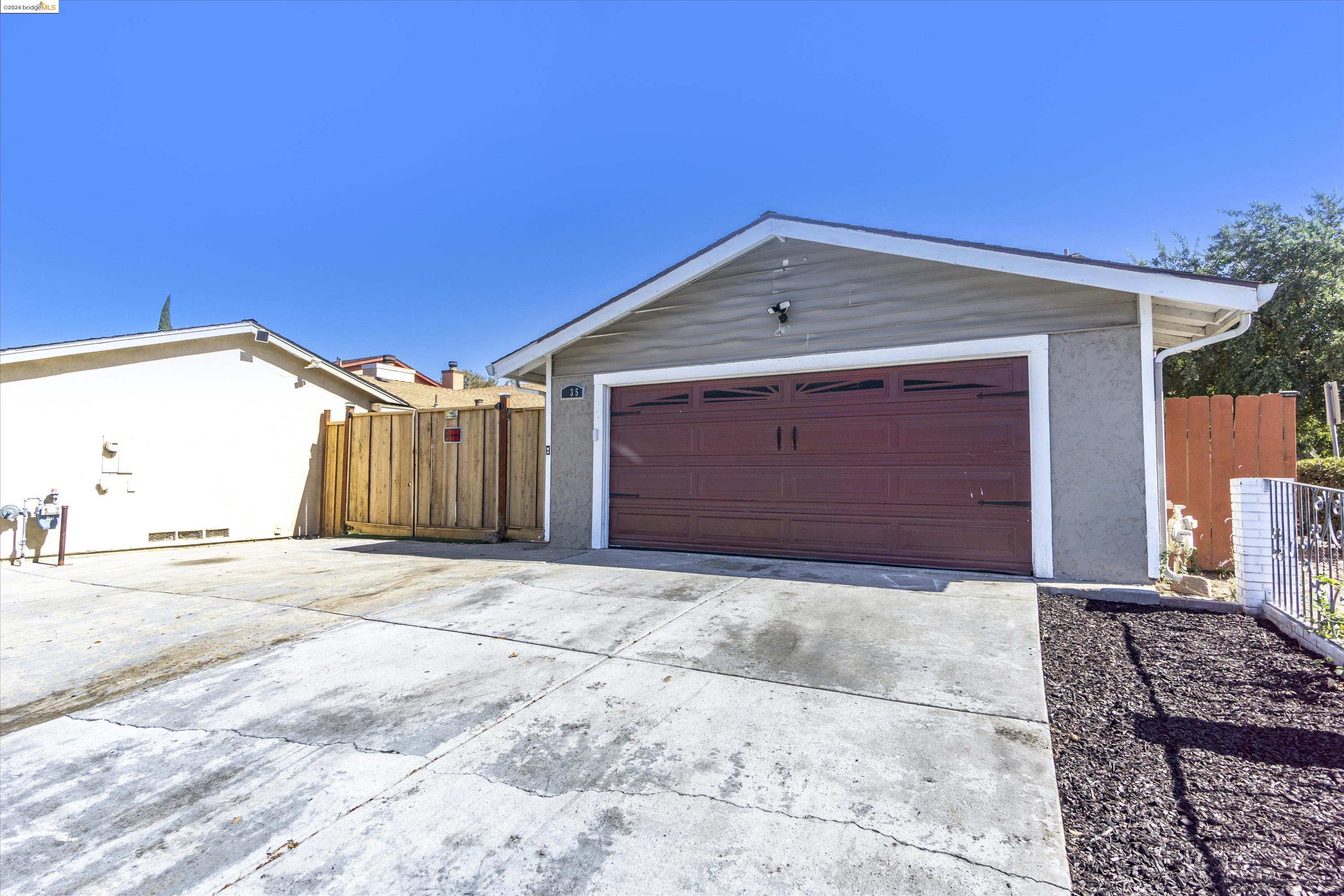 235 Summerfield Dr