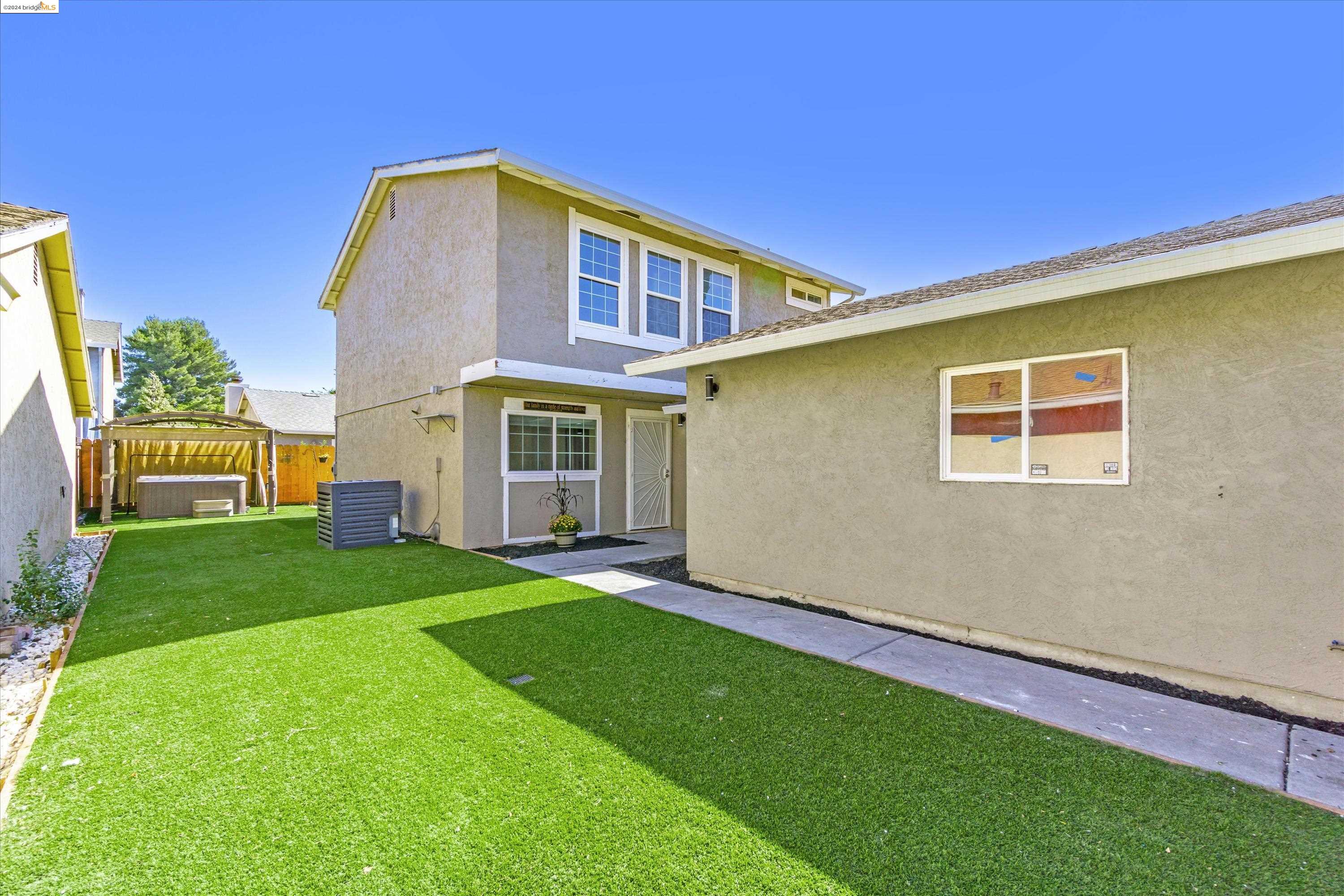 235 Summerfield Dr
