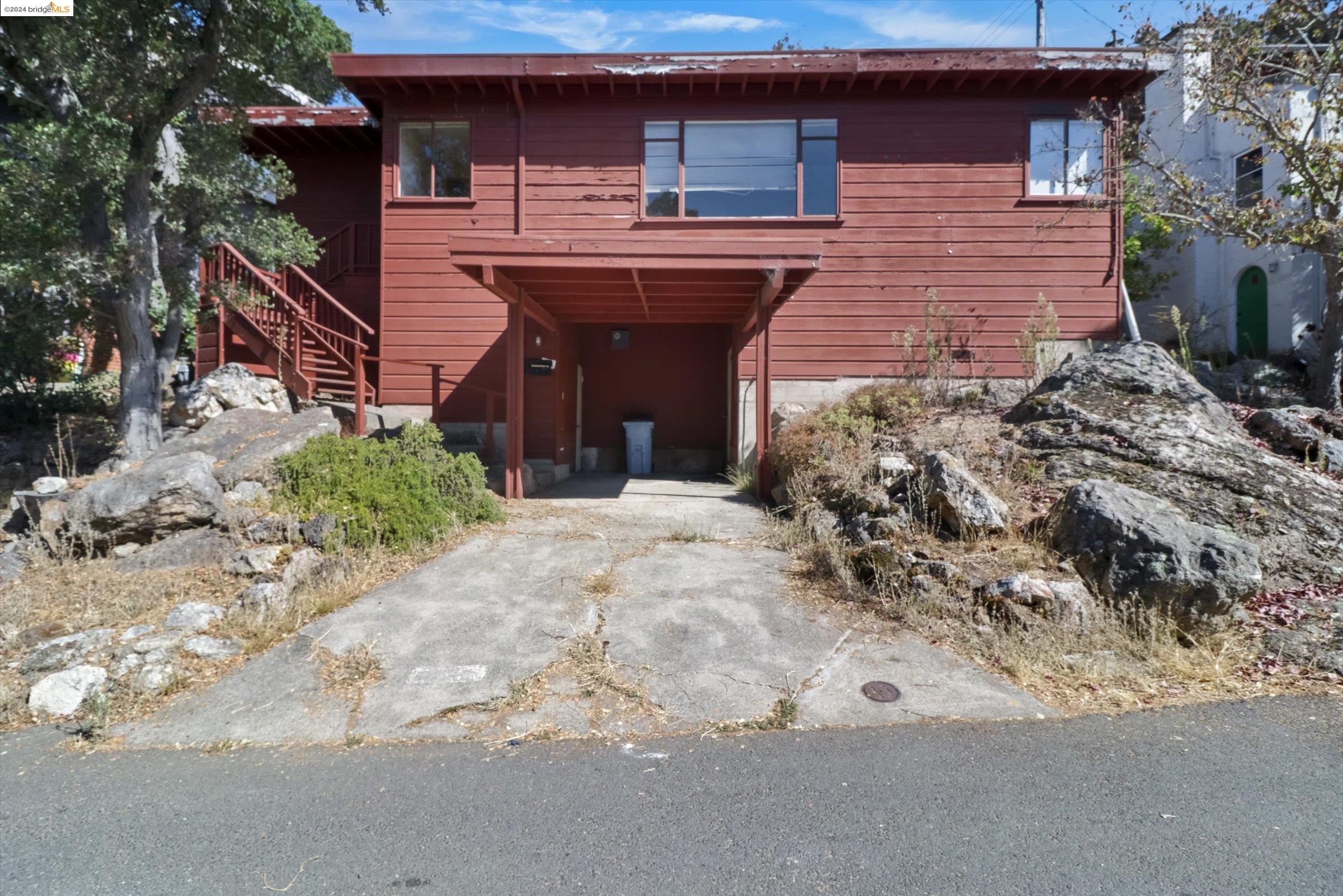 1951 San Antonio Ave