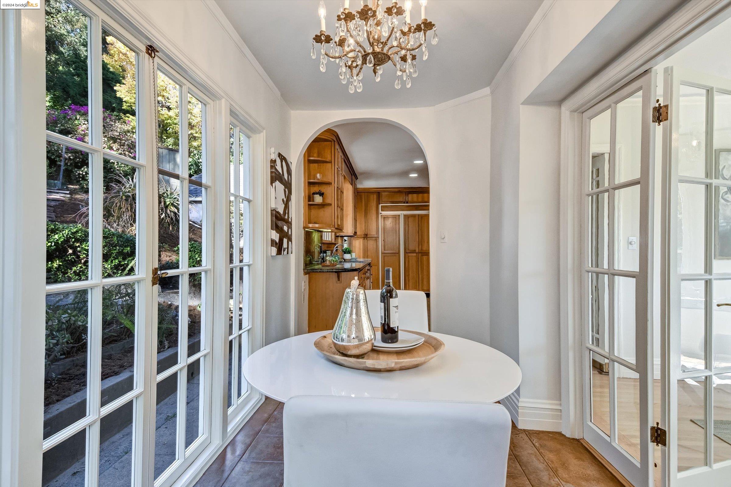 1006 Sunnyhills Rd
