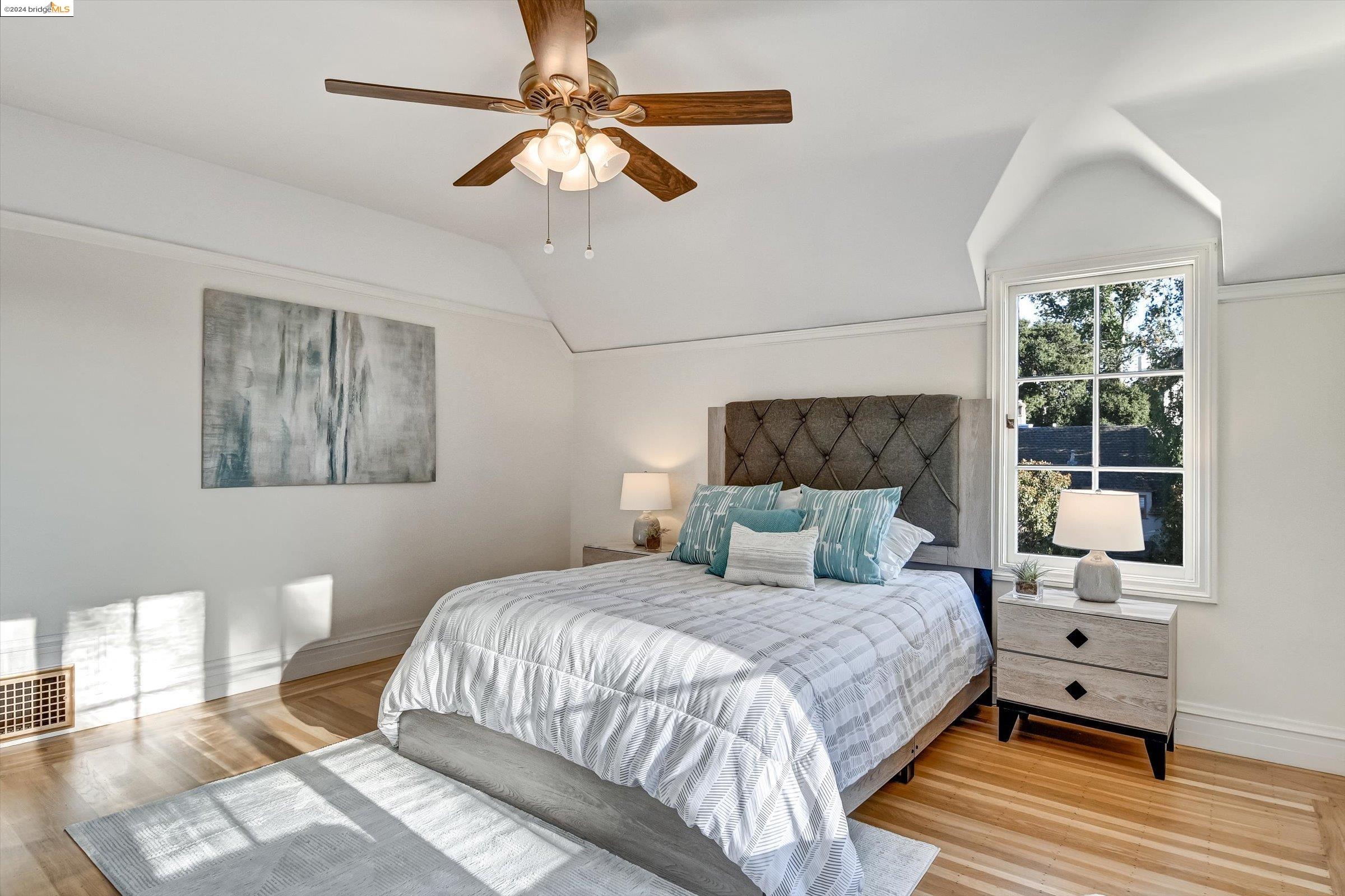 1006 Sunnyhills Rd