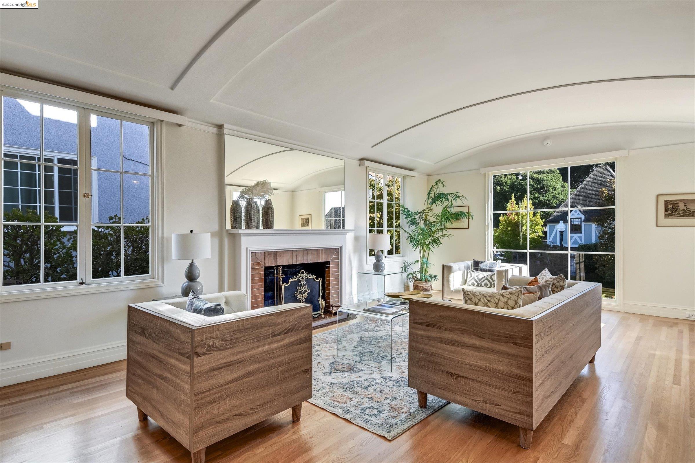 1006 Sunnyhills Rd