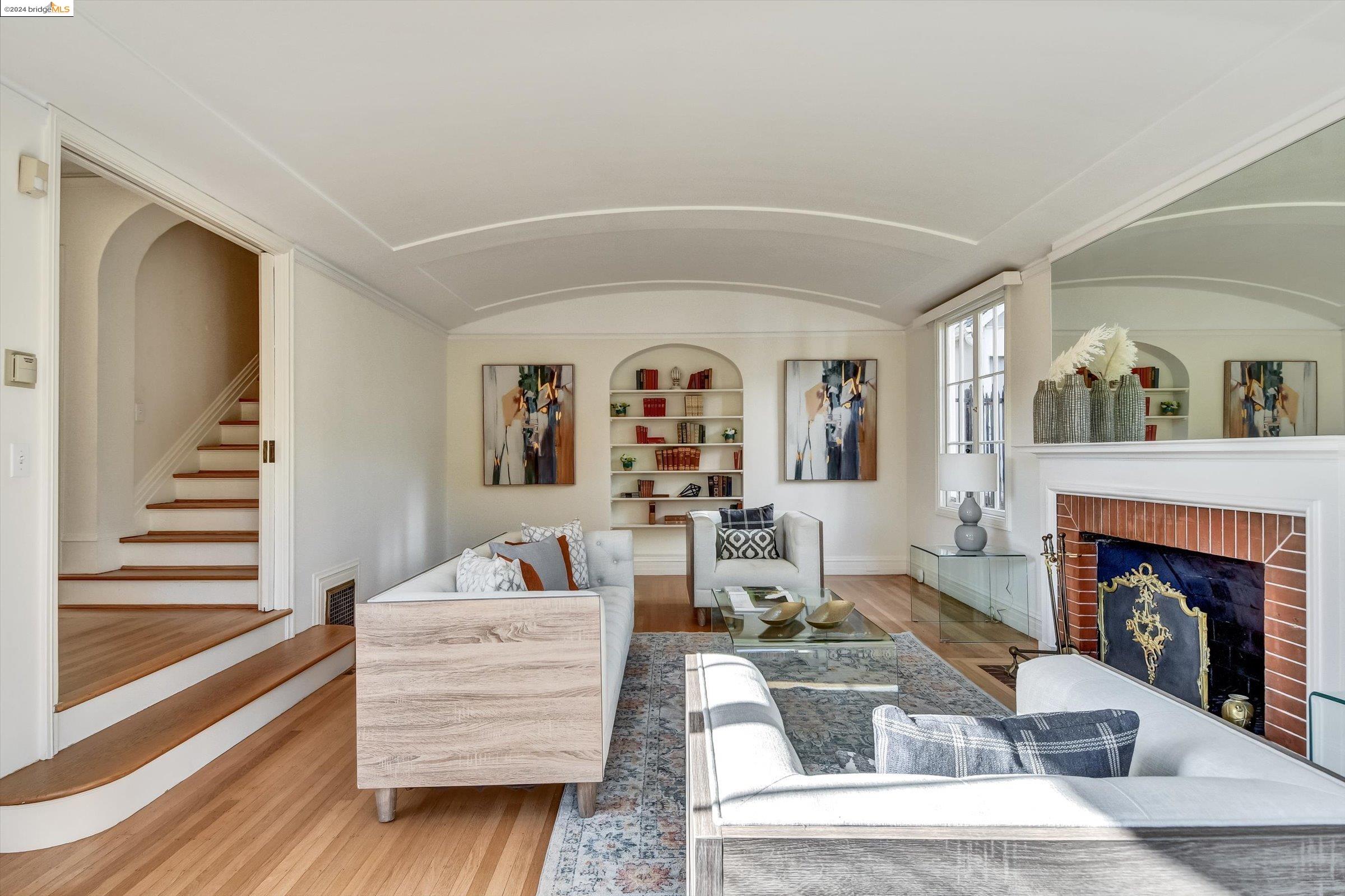 1006 Sunnyhills Rd