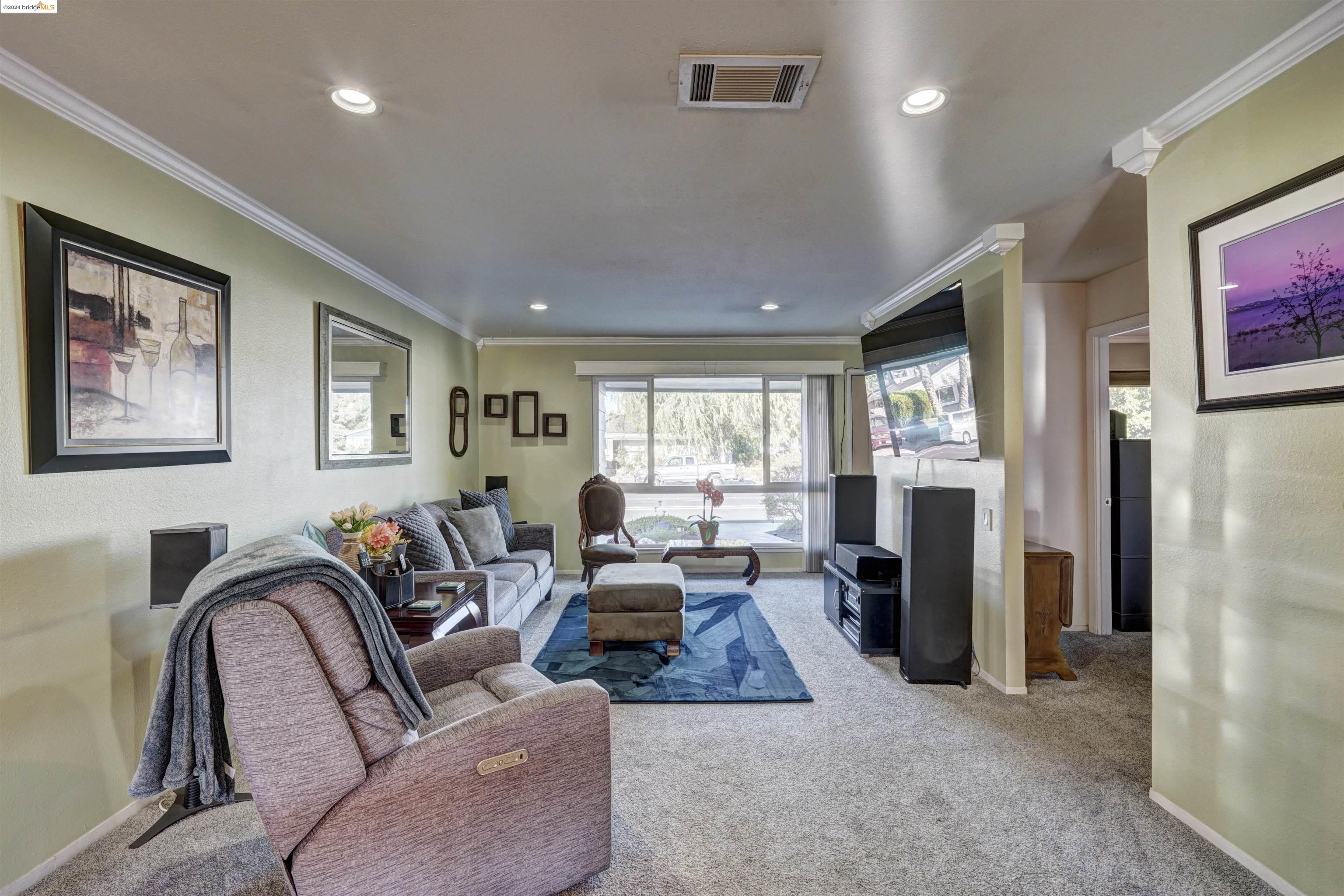 1354 Bluebell Dr