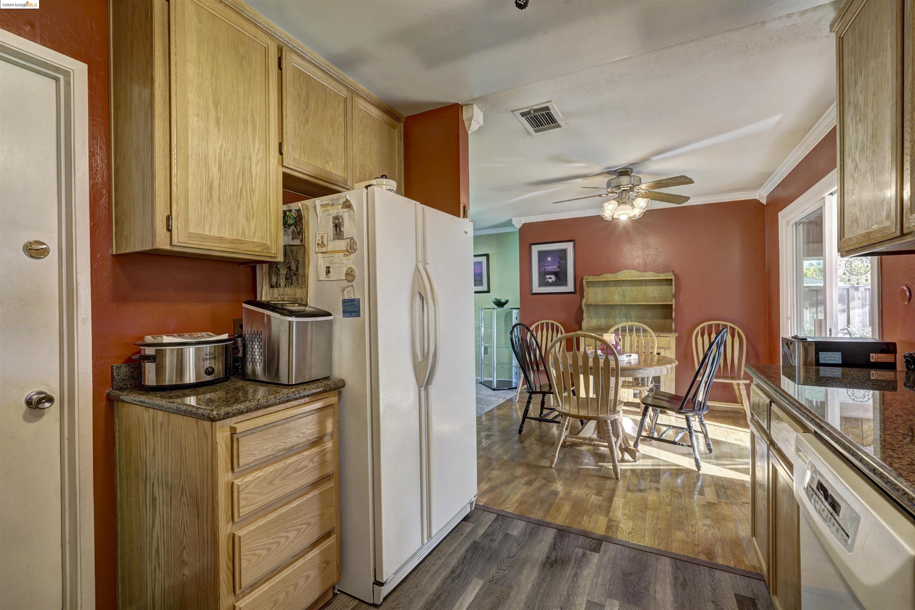 1354 Bluebell Dr