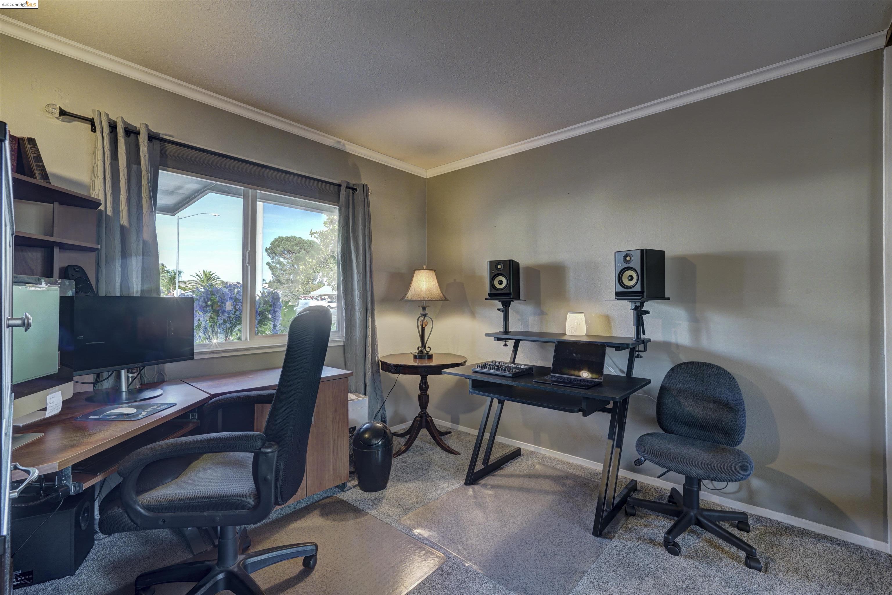 1354 Bluebell Dr