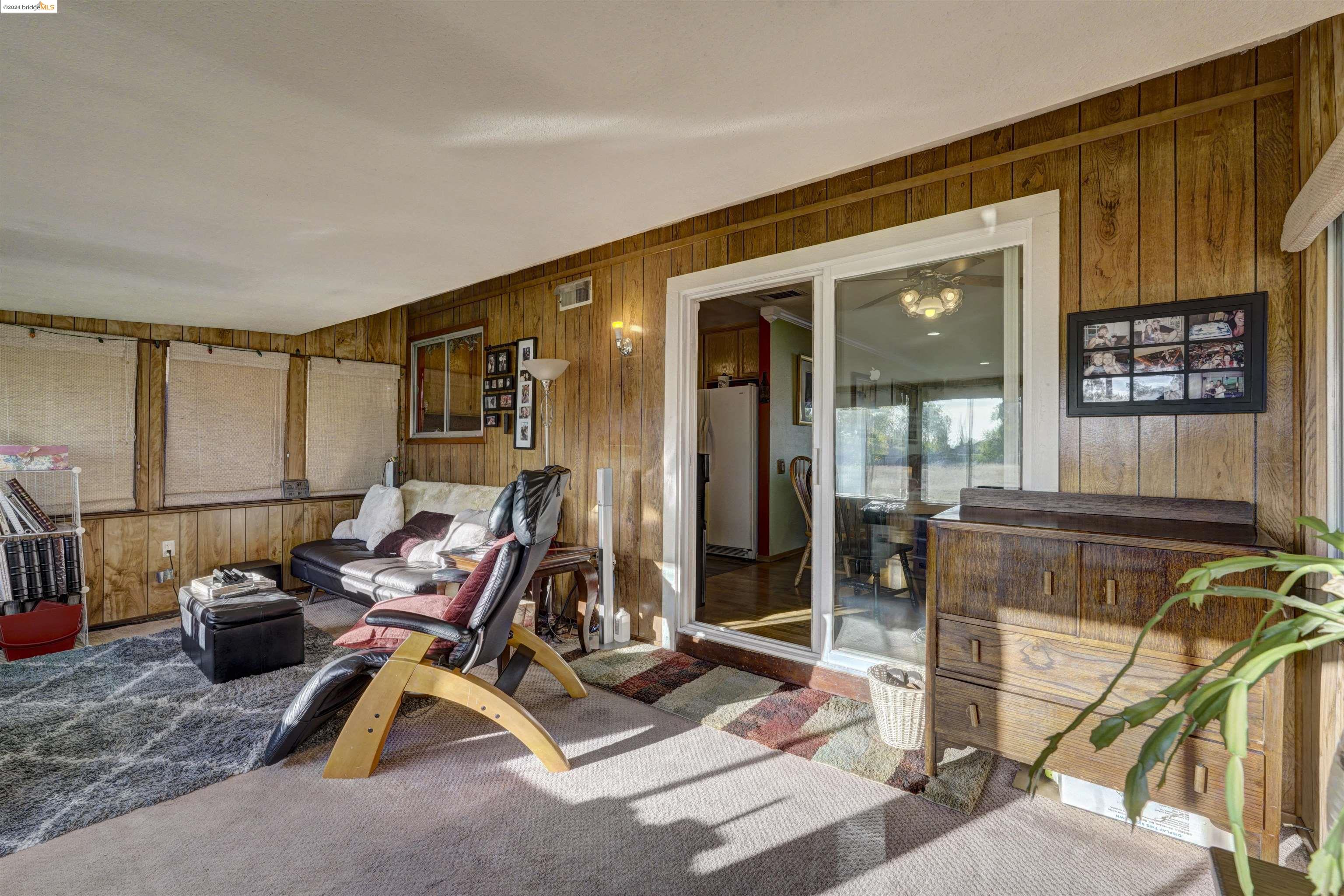 1354 Bluebell Dr