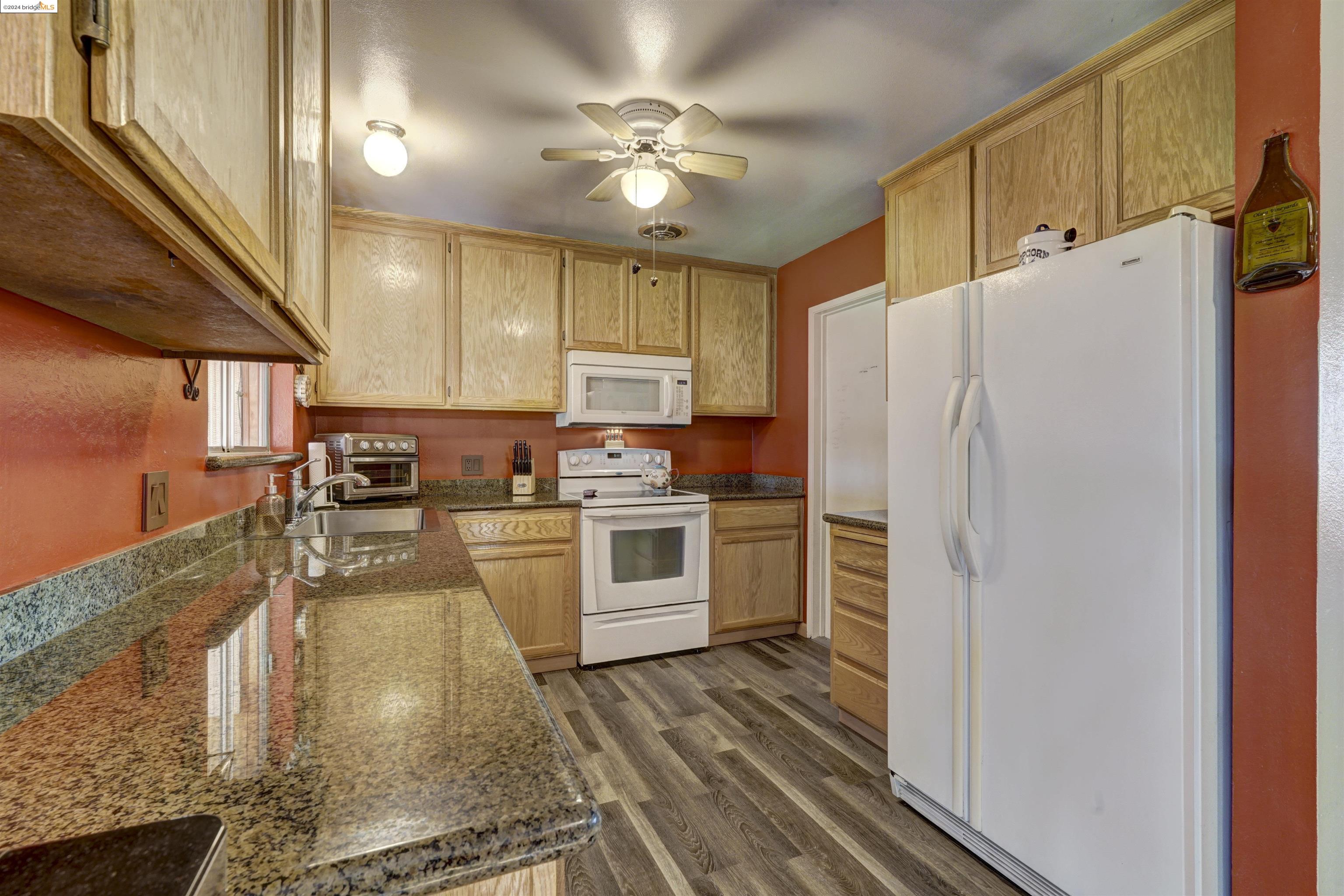 1354 Bluebell Dr
