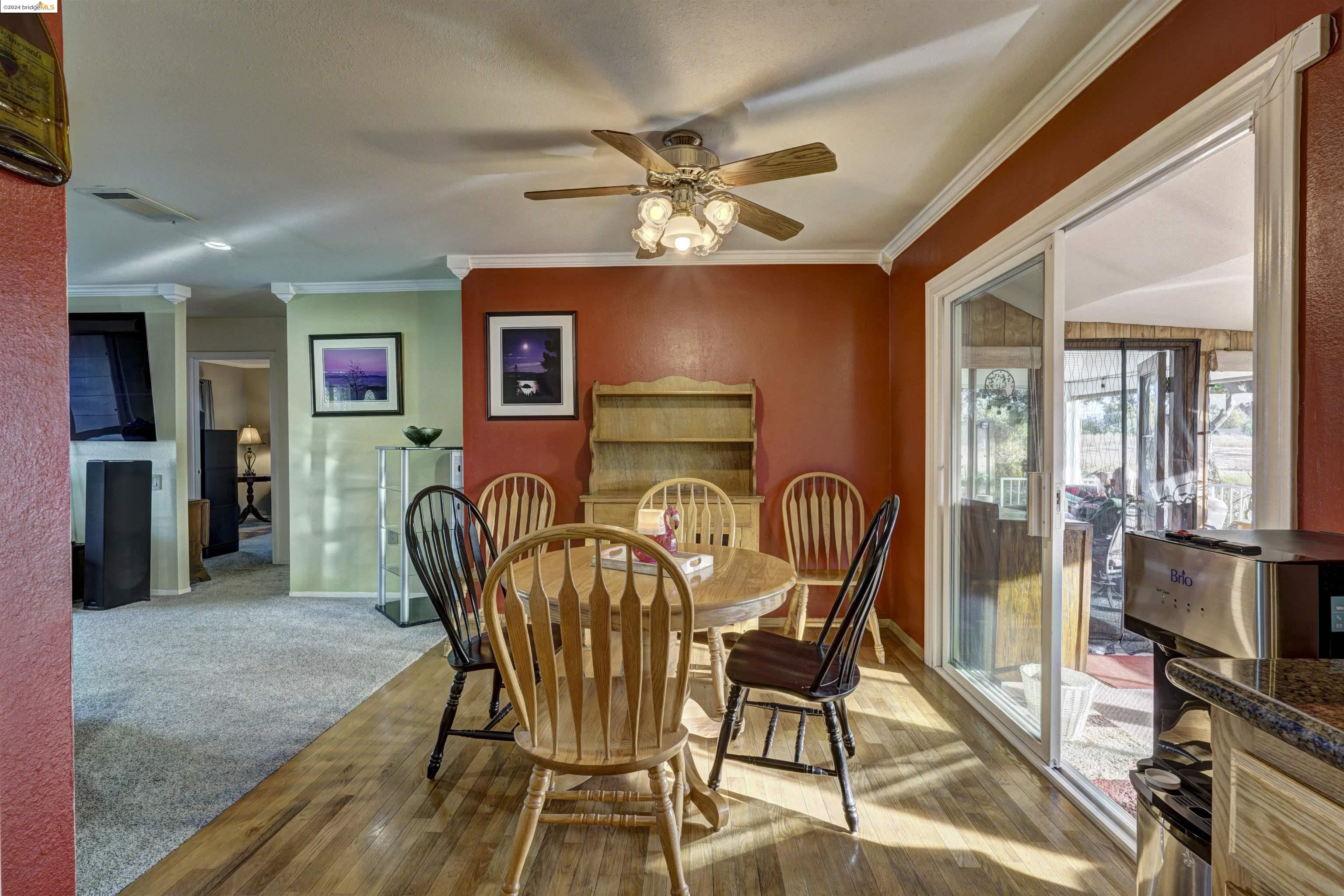 1354 Bluebell Dr