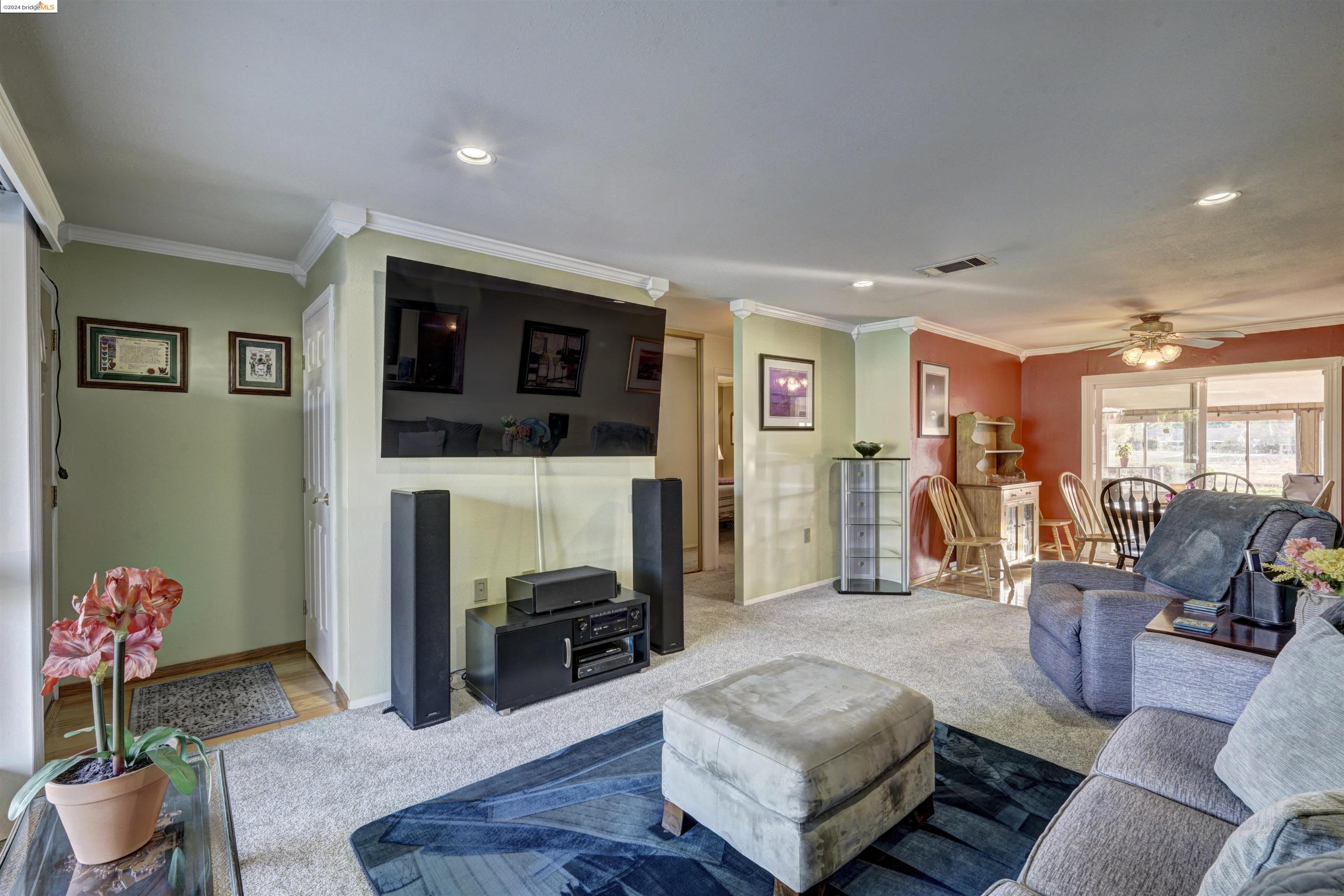 1354 Bluebell Dr