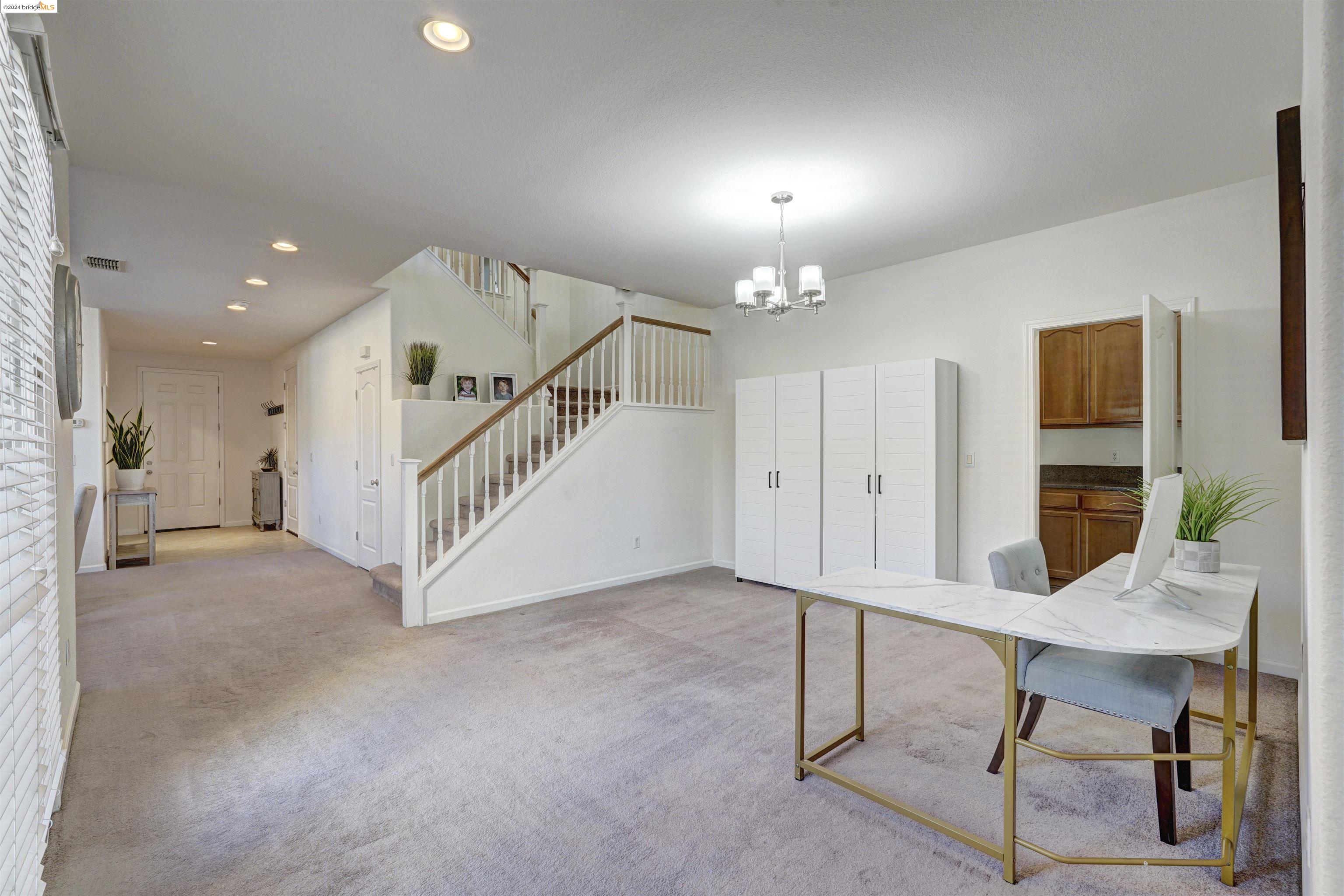 8130 Westport Cir
