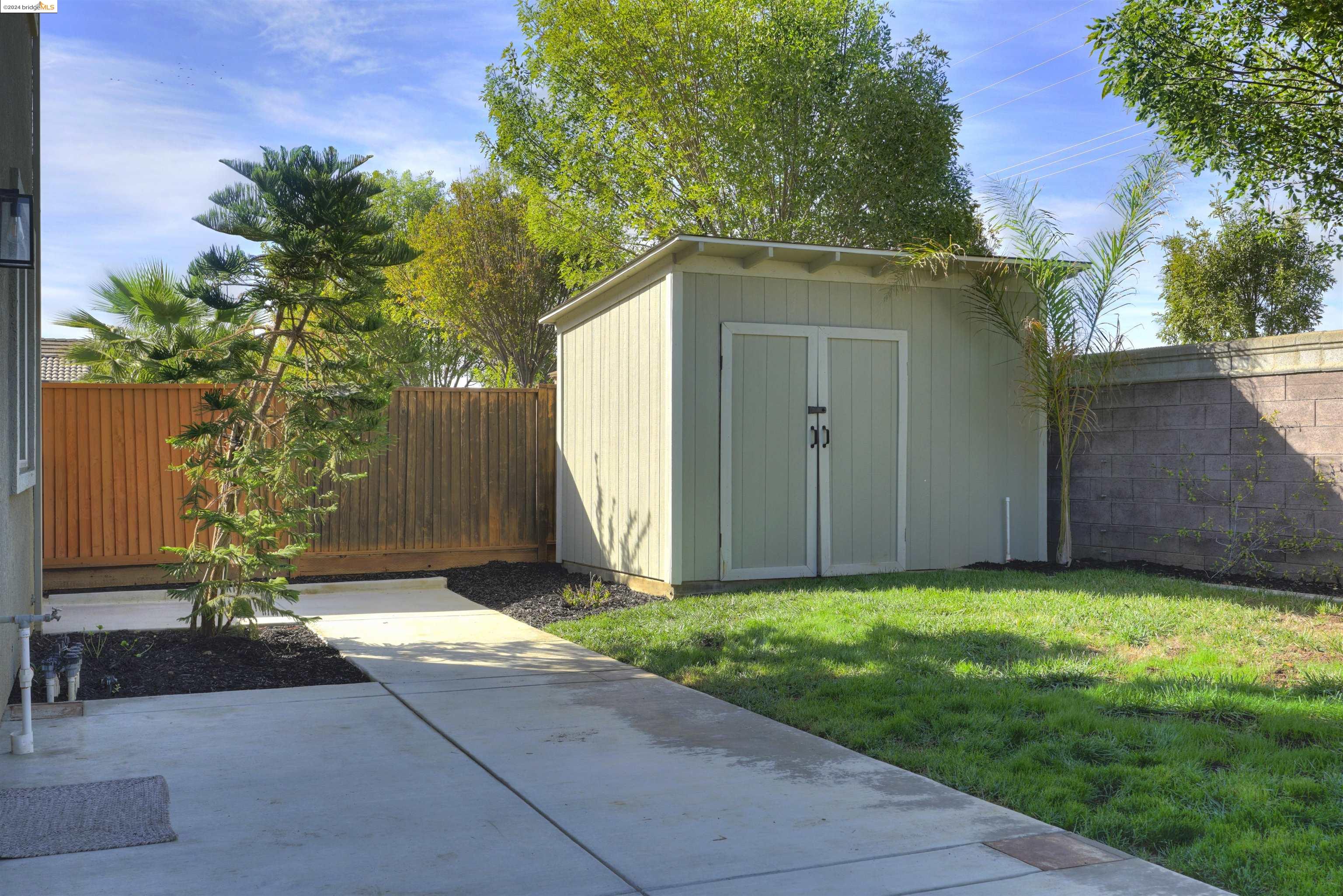 8130 Westport Cir
