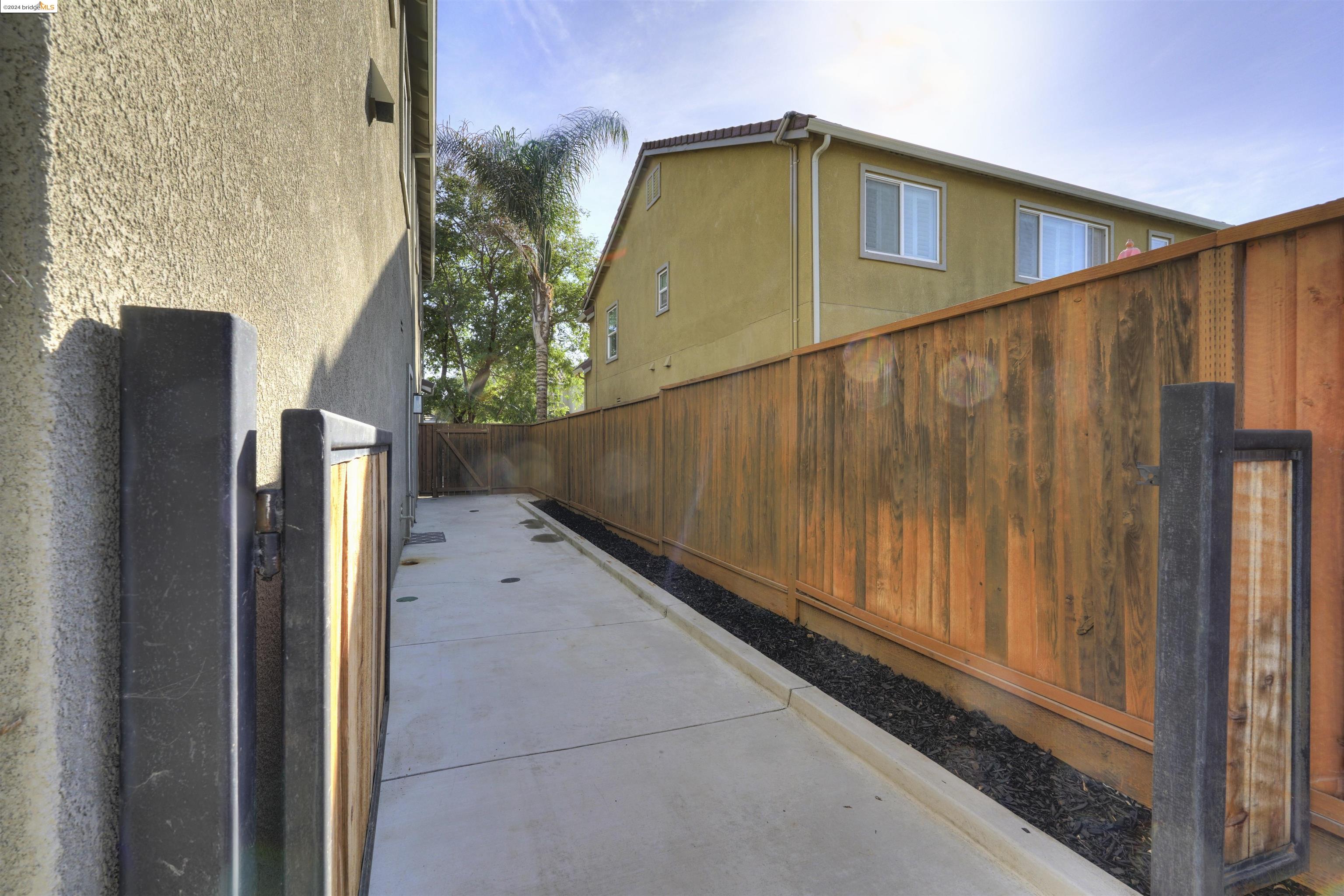 8130 Westport Cir