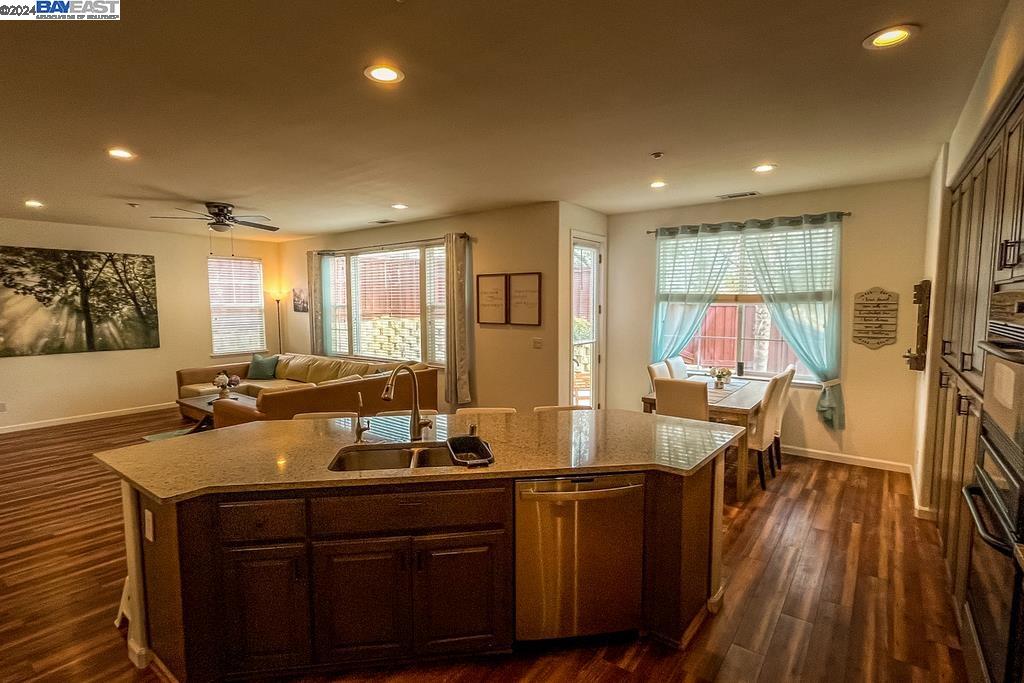 2649 Presidio Dr