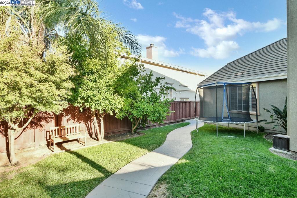 2649 Presidio Dr