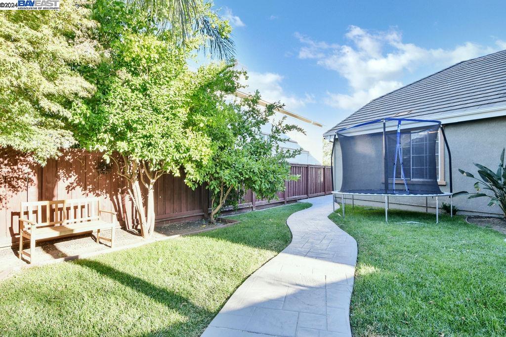 2649 Presidio Dr