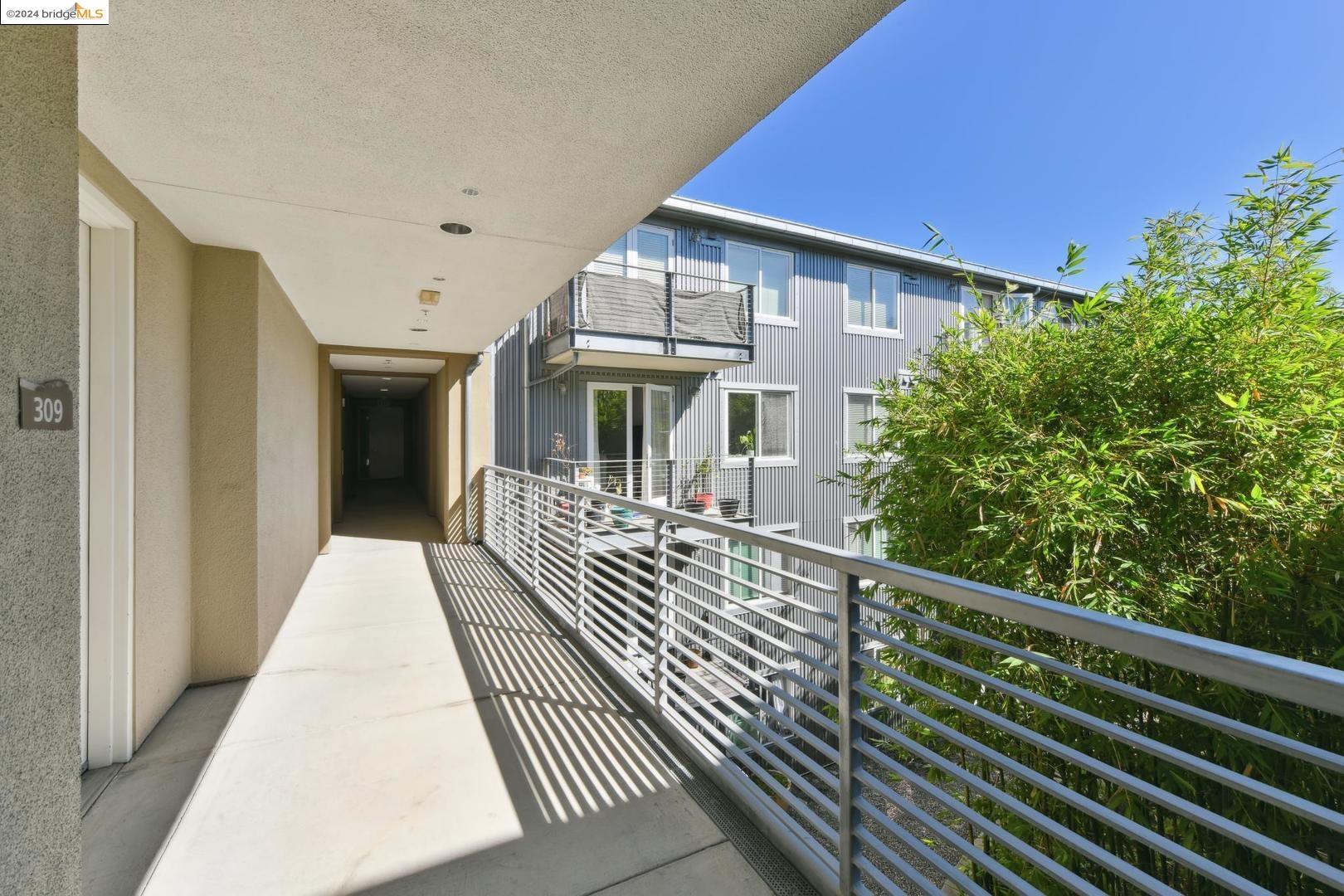 3090 Glascock ST # 309