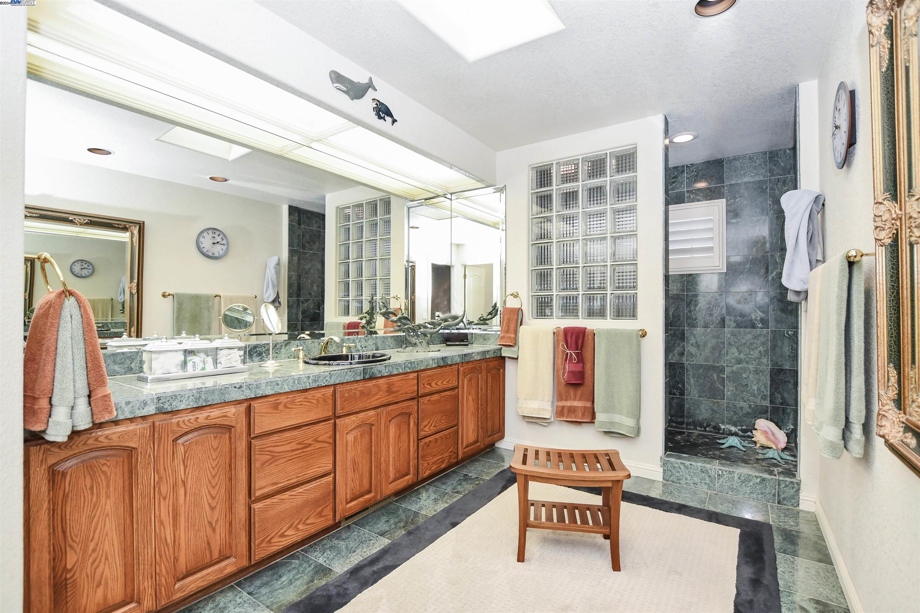 4333 Monterey Ct