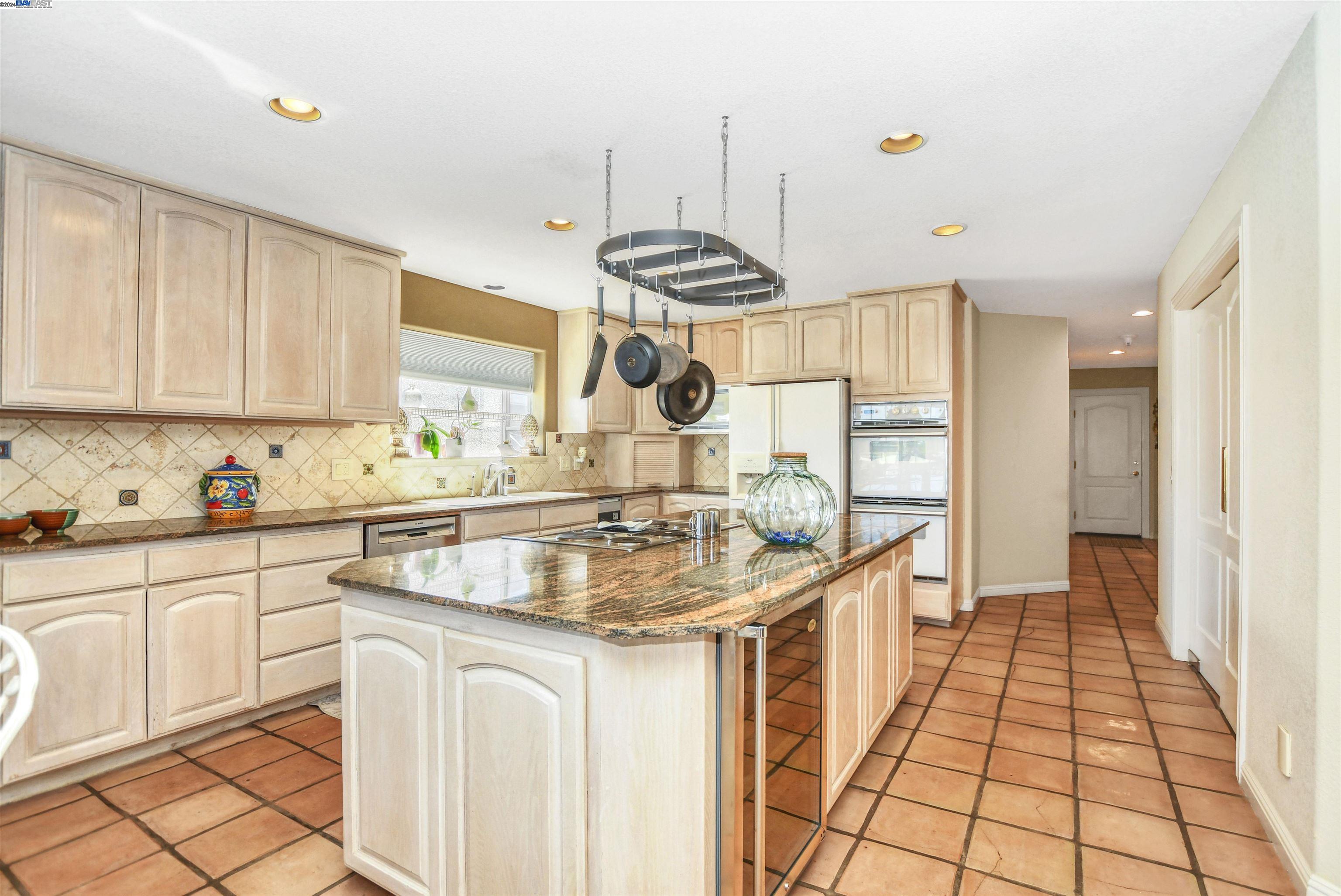 4333 Monterey Ct