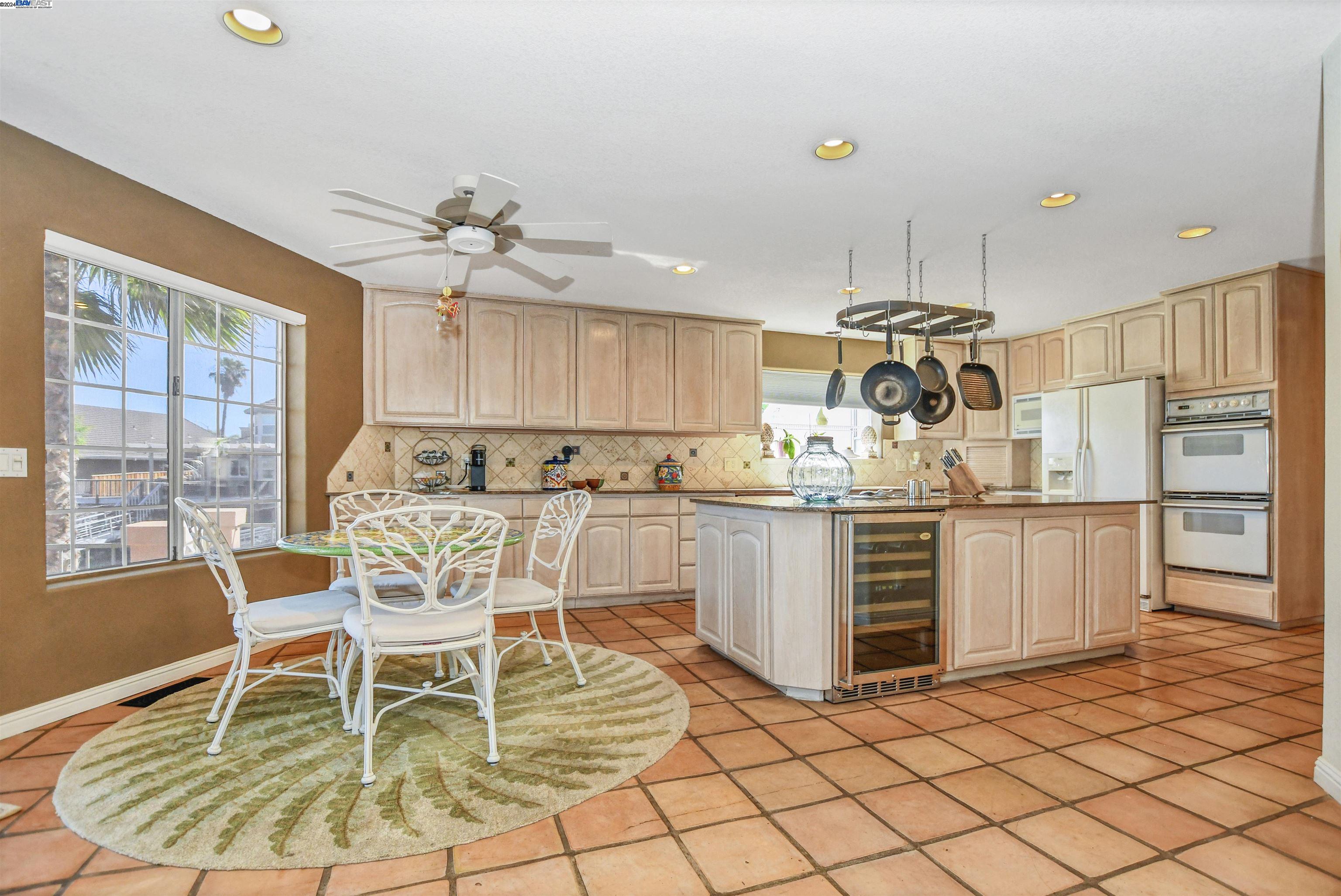 4333 Monterey Ct