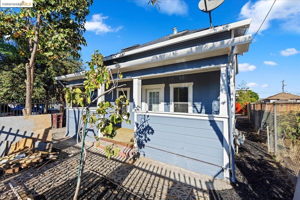 1253 96Th Ave