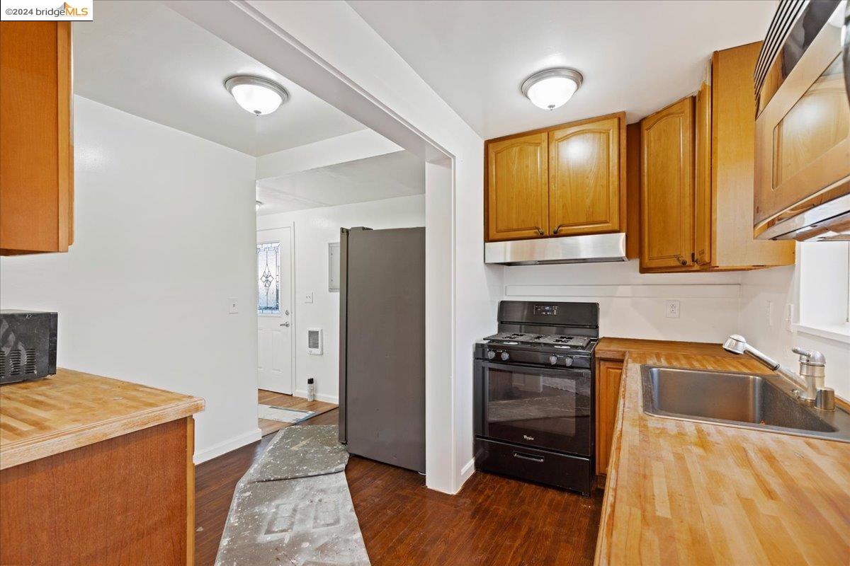 1253 96Th Ave