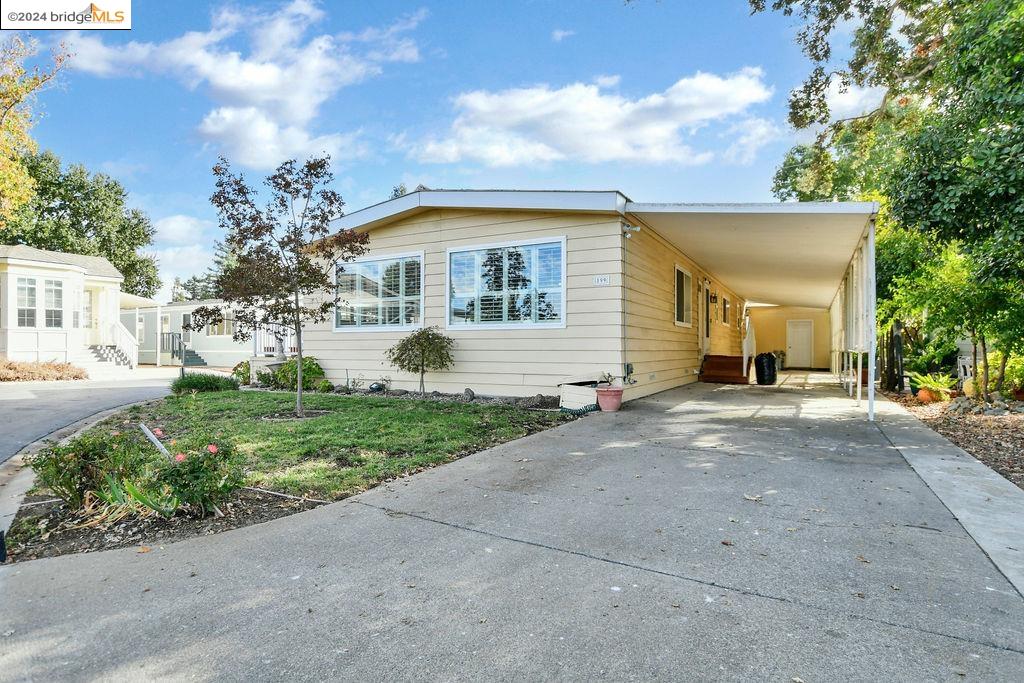 3263 Vineyard Ave # 199