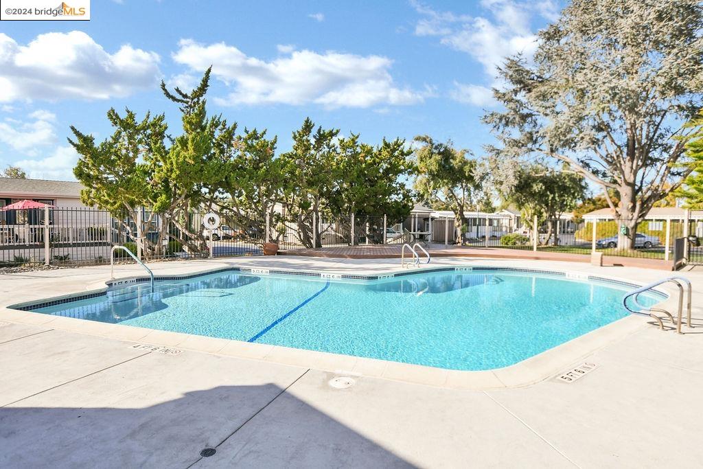 3263 Vineyard Ave # 199
