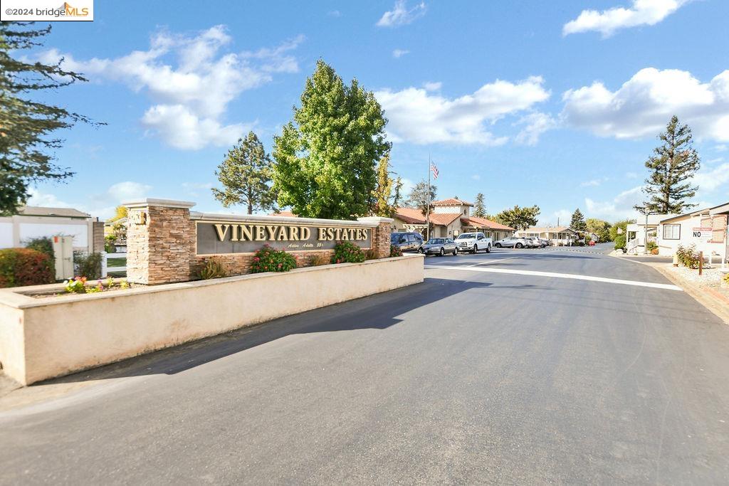 3263 Vineyard Ave # 199