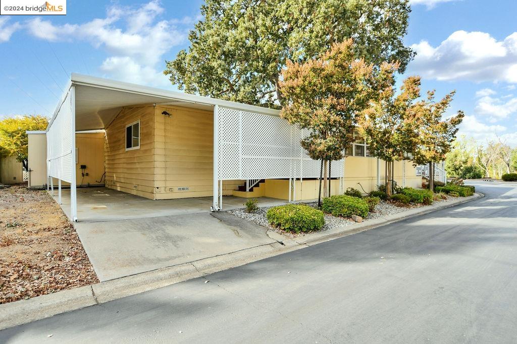 3263 Vineyard Ave # 199
