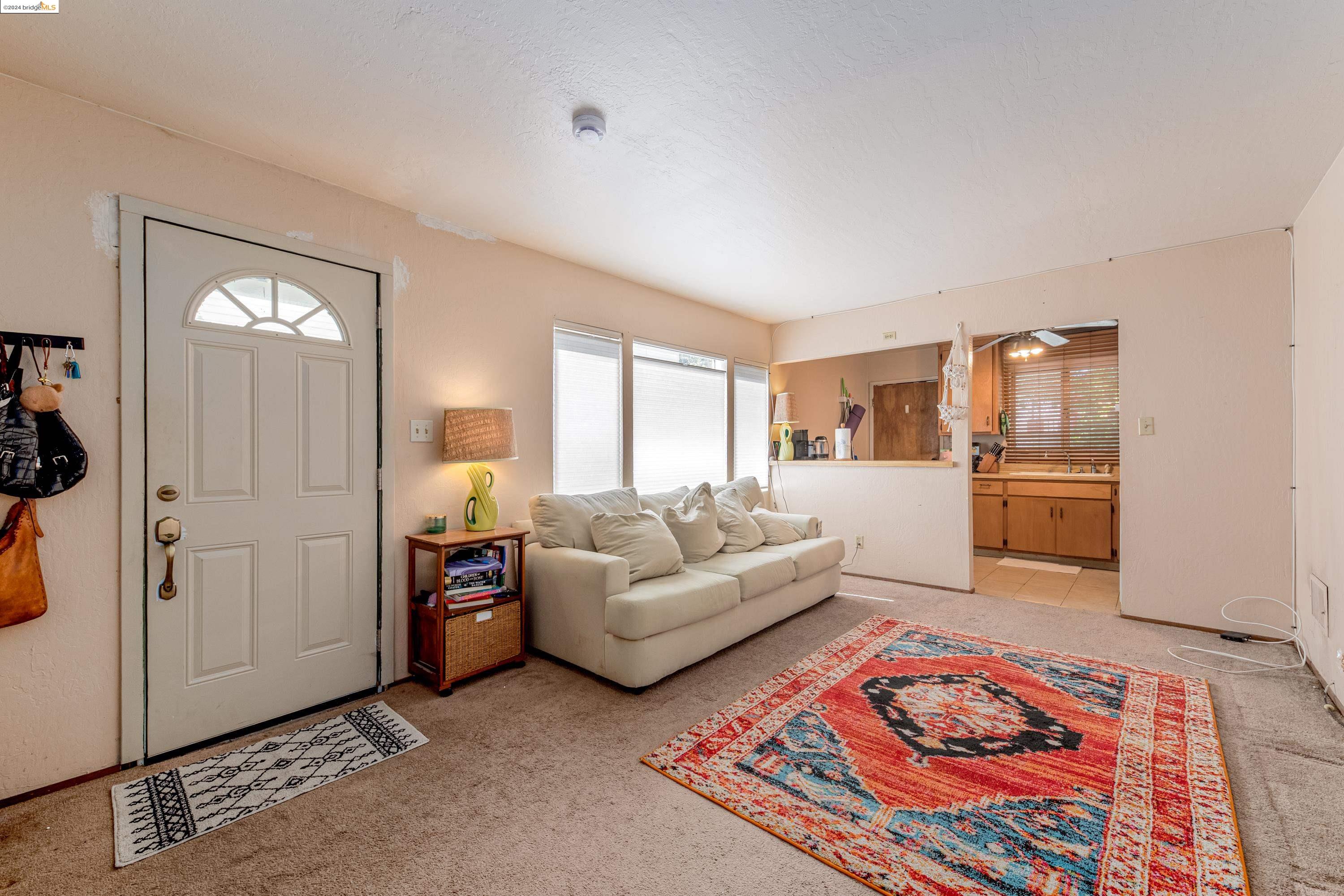 3005 Galindo Street