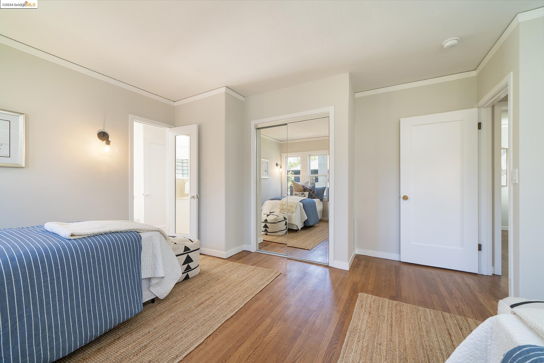 116 La Salle Ave
