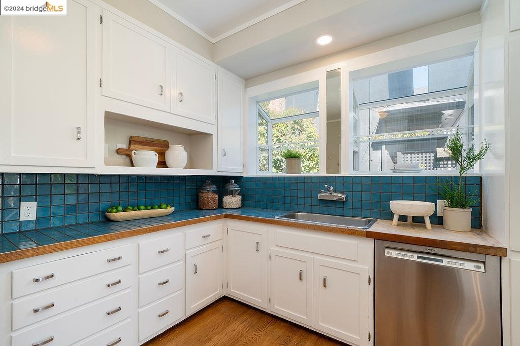 116 La Salle Ave