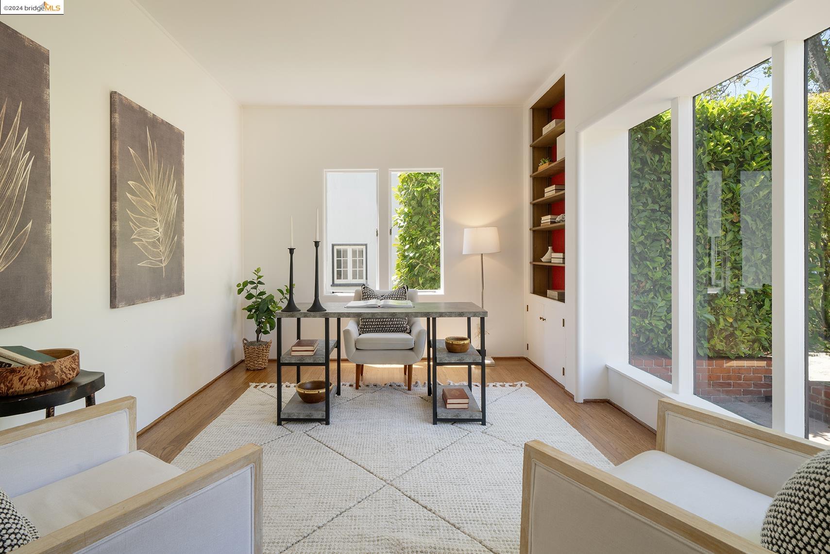 116 La Salle Ave