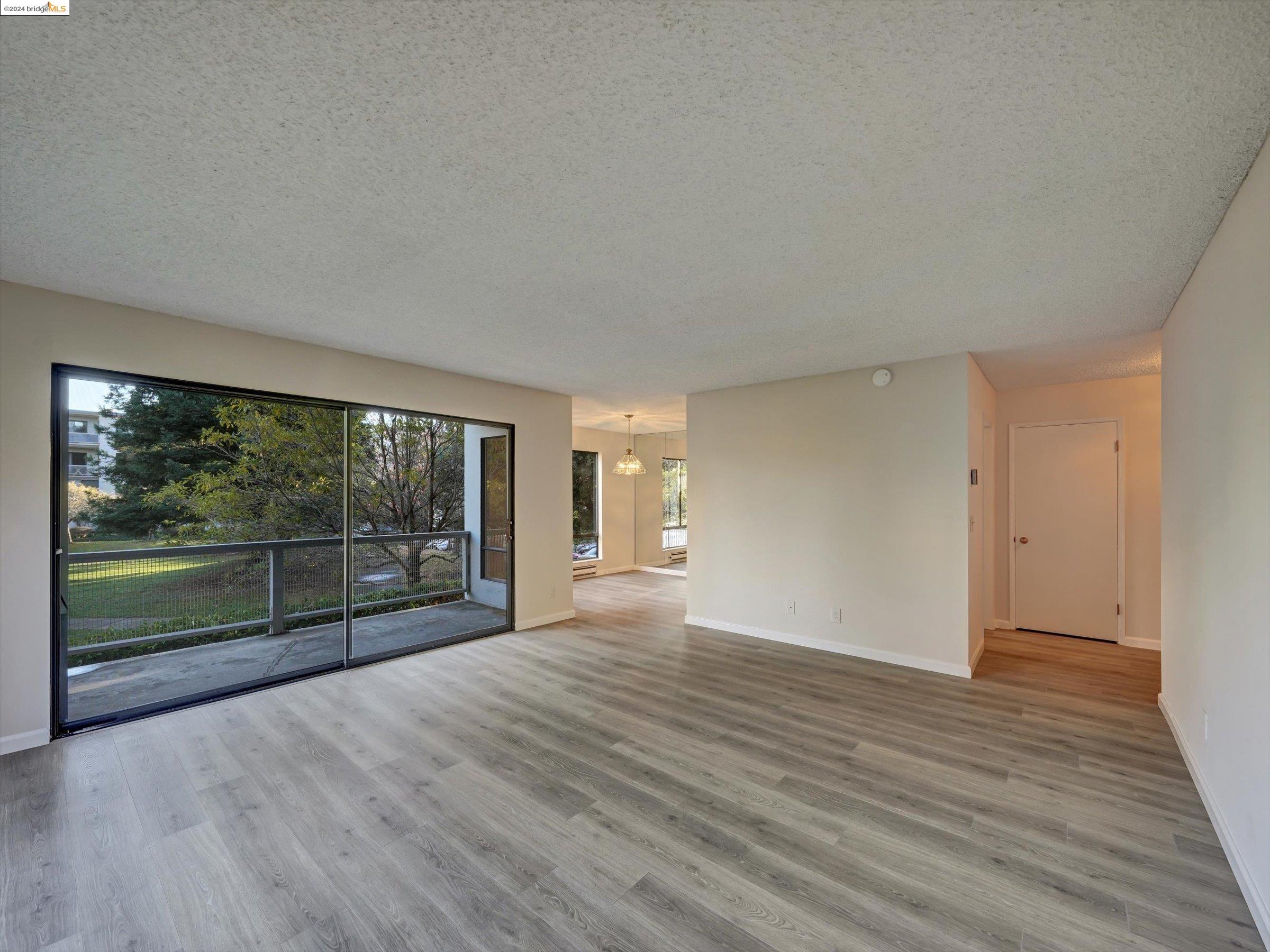 6 Commodore Dr # C243