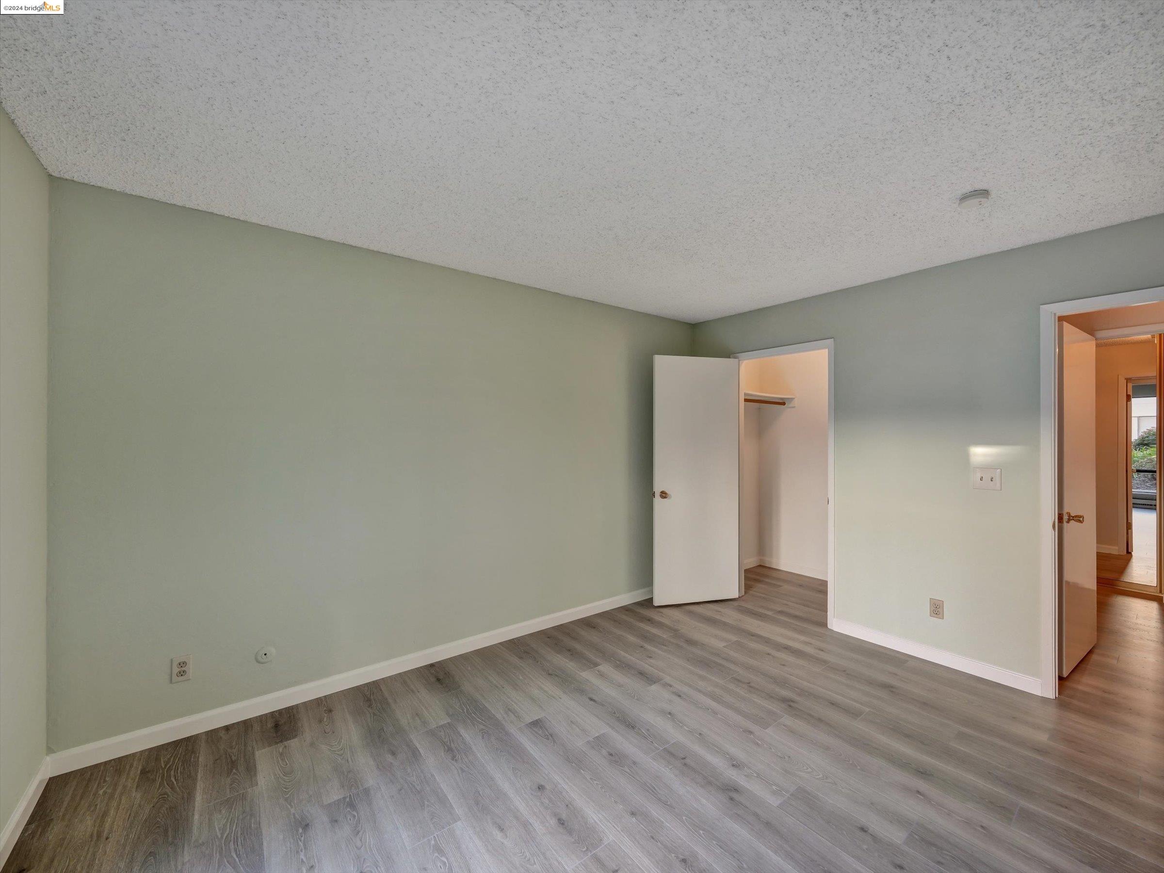 6 Commodore Dr # C243