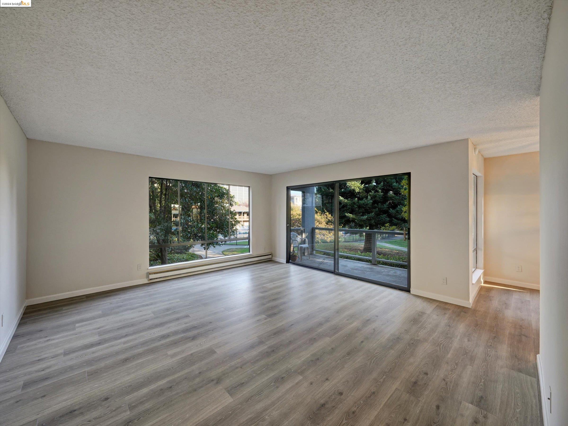 6 Commodore Dr # C243