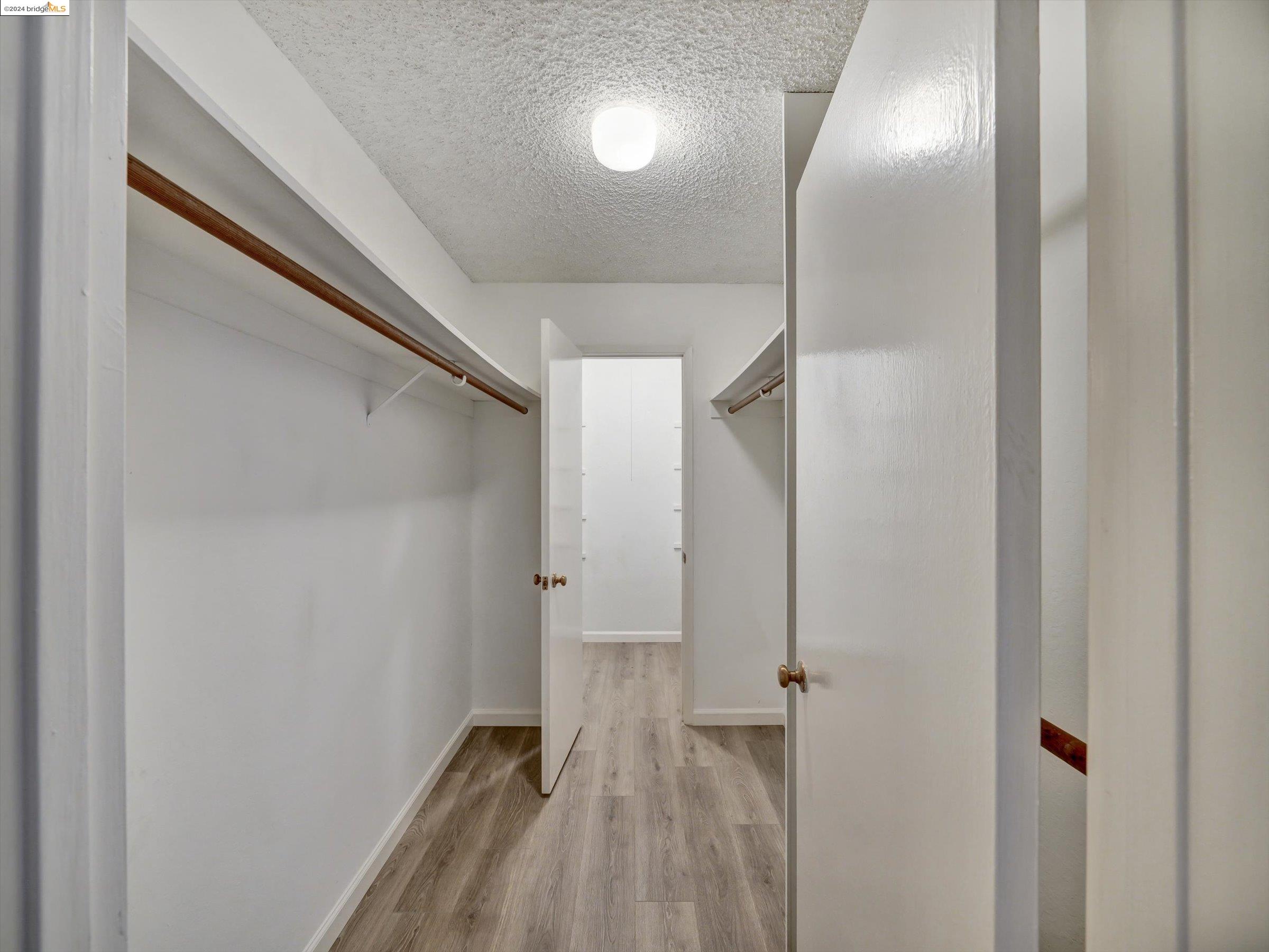 6 Commodore Dr # C243