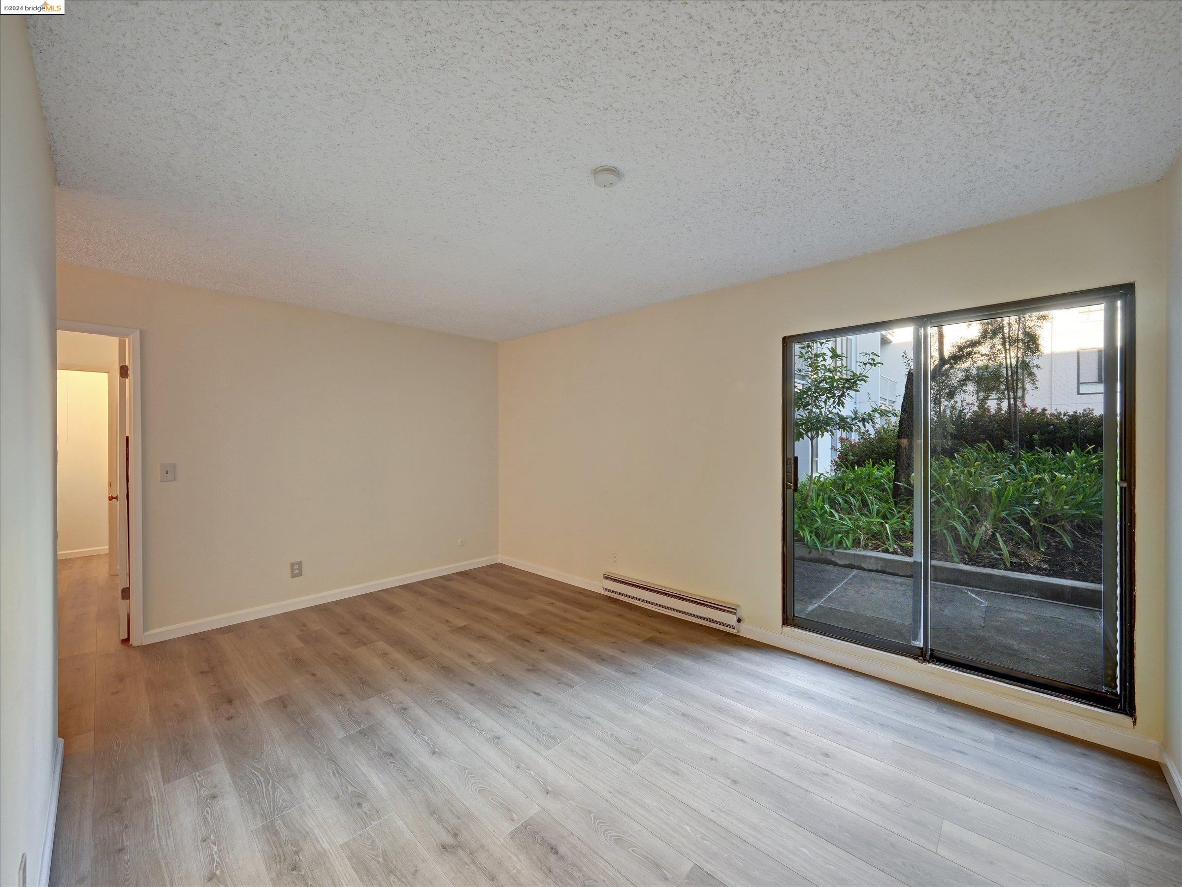 6 Commodore Dr # C243