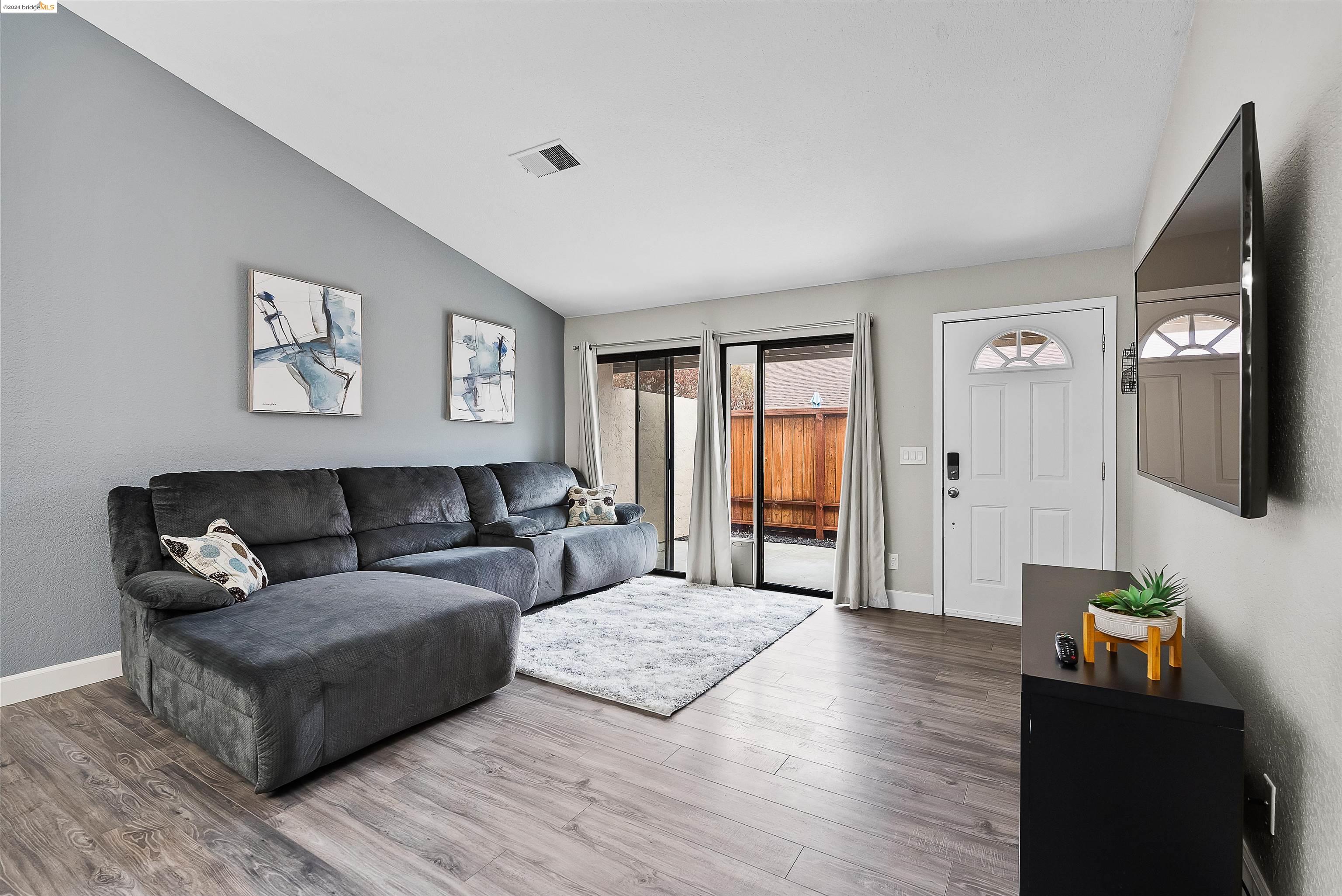 863 Villa Ter