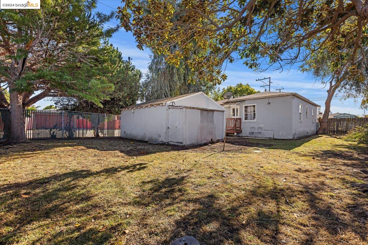 1937 Hellings Ave